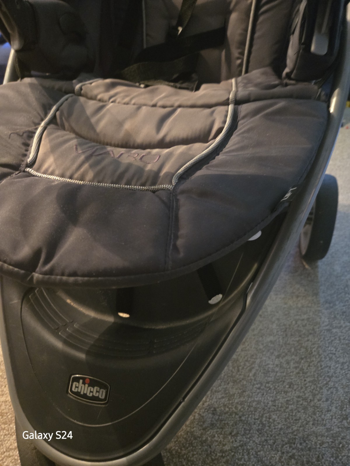Chicco Viaro Stroller Lightweight Quick Fold Graphite EUC 3 wheel Baby Travel