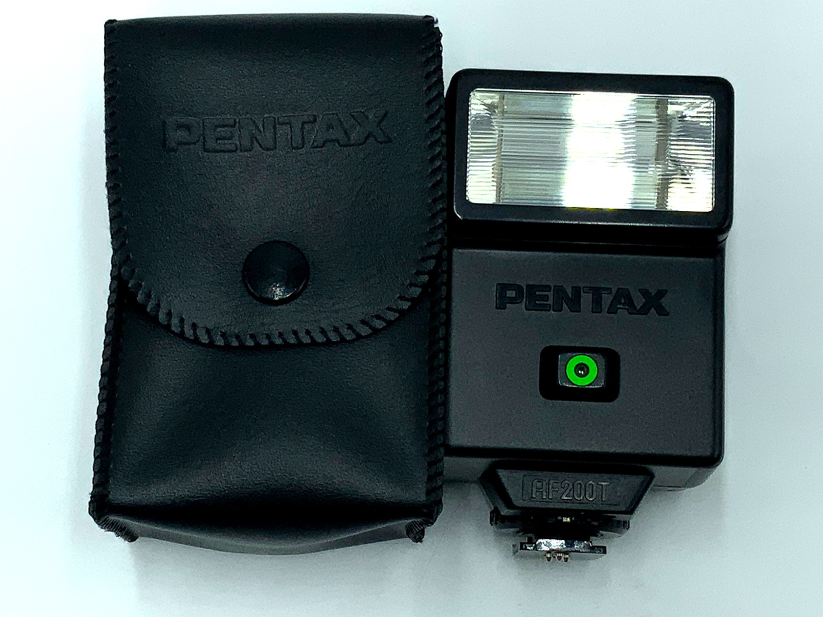 RICOH IMAGING EUROPE SAS Pentax AF200T Flash With Case - For Pentax Cameras