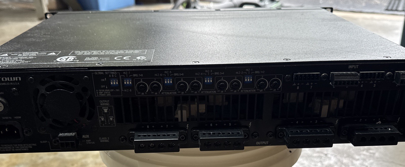 Crown Amplifier 8 300 Drivecore