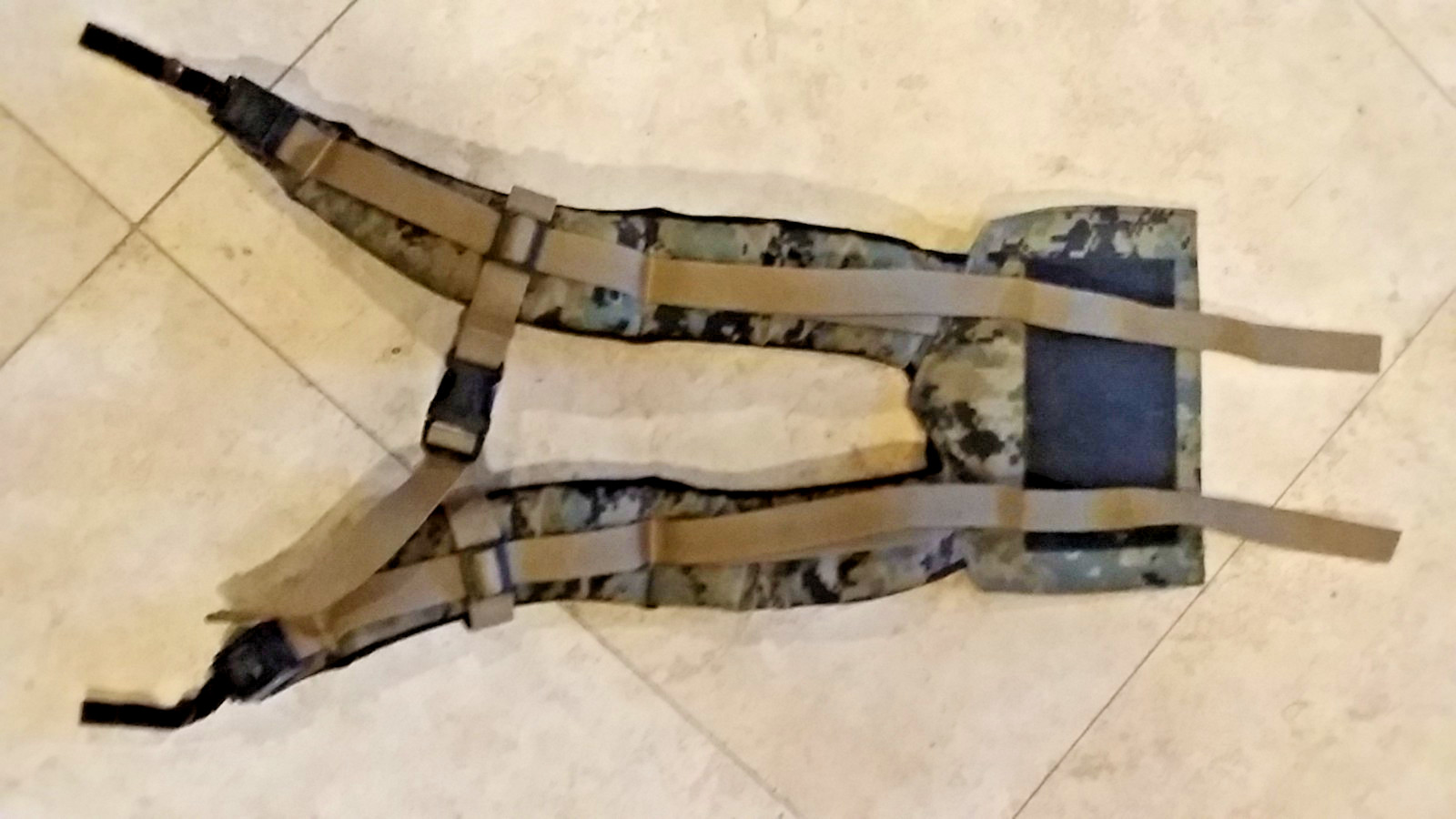 USMC ILBE Shoulder Straps marpat Black. Fits G1 and G2 back packs.