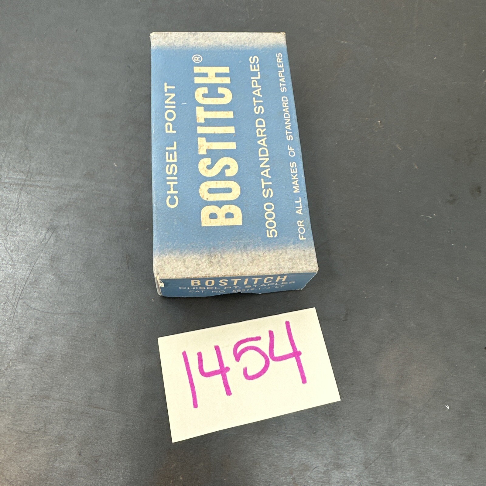 Bostitch Chisel Point Staples Old New Stock