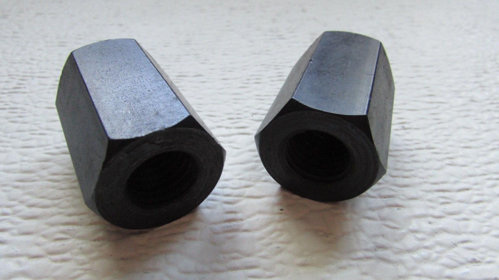 5/8-11 COUPLING NUT----2 PEICES