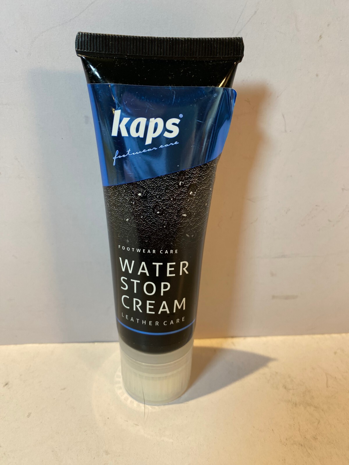 Kaps Waterproofing Shoe Cream For Leather Boot, Sponge Applicator 114 Light Grey