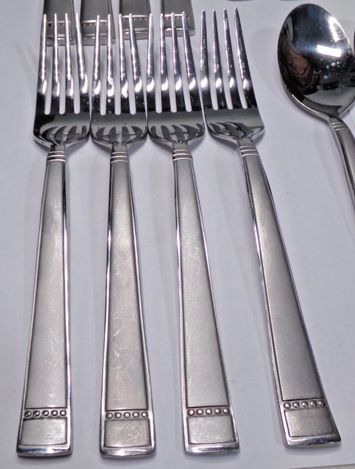 Towle Camridge JENNA MIRROR Stainless Flatware - 4 place settings 20pcs NICE!