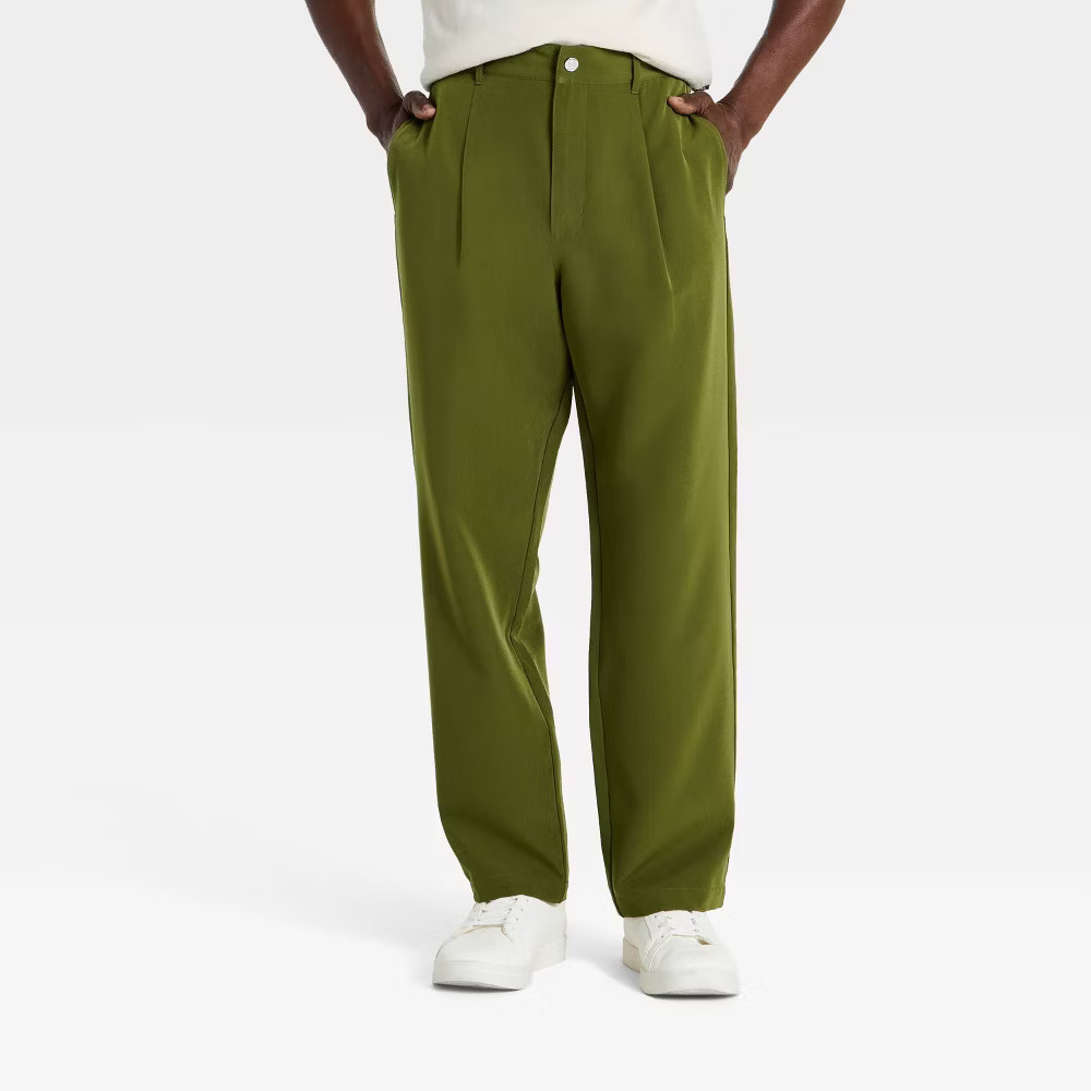 Houston White Men Relaxed Leg Performance Pleated Pants