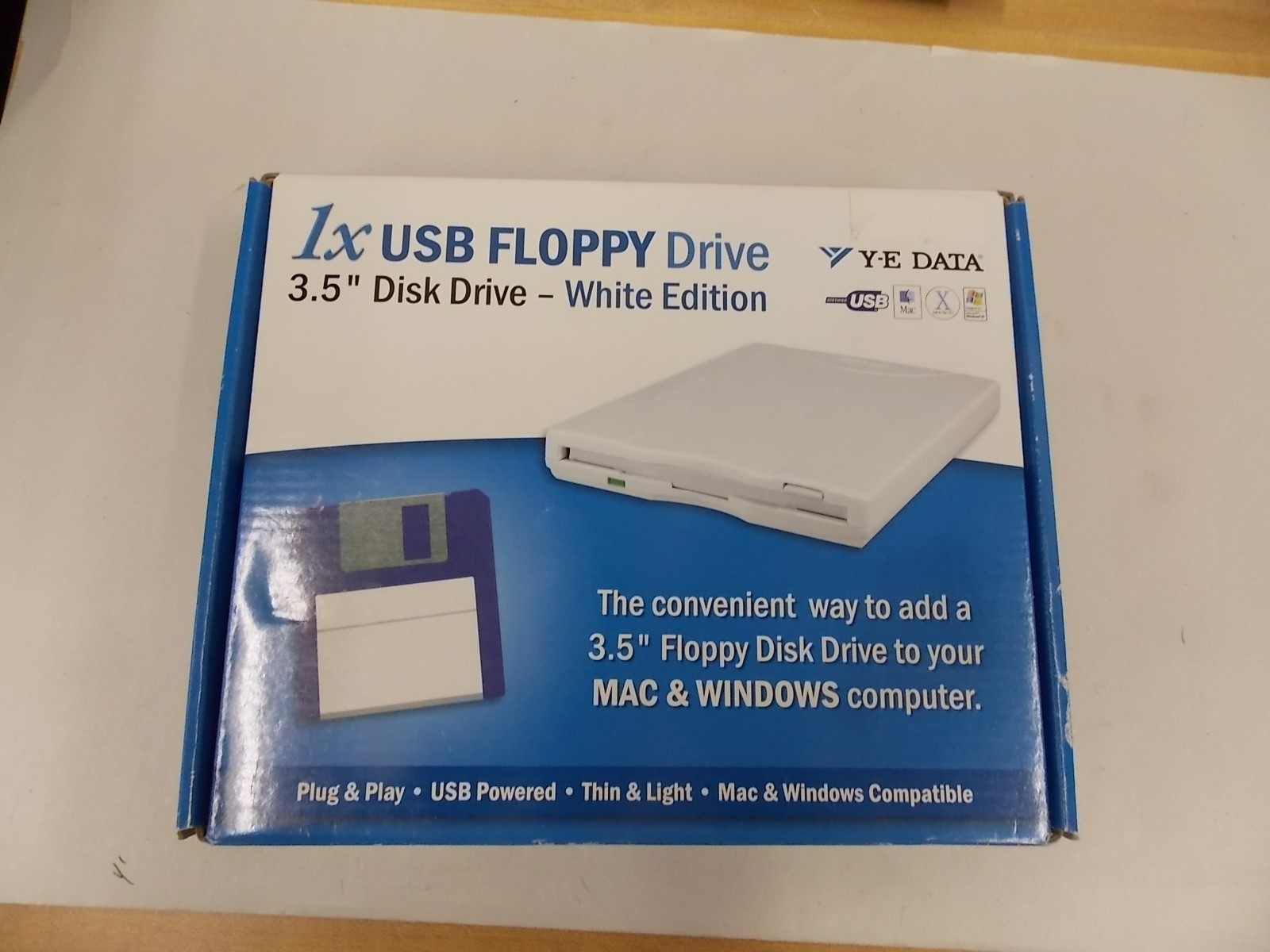 New in Factory Box 1x 3.5" White USB Floppy Disc Drive Mac / Windows  B5