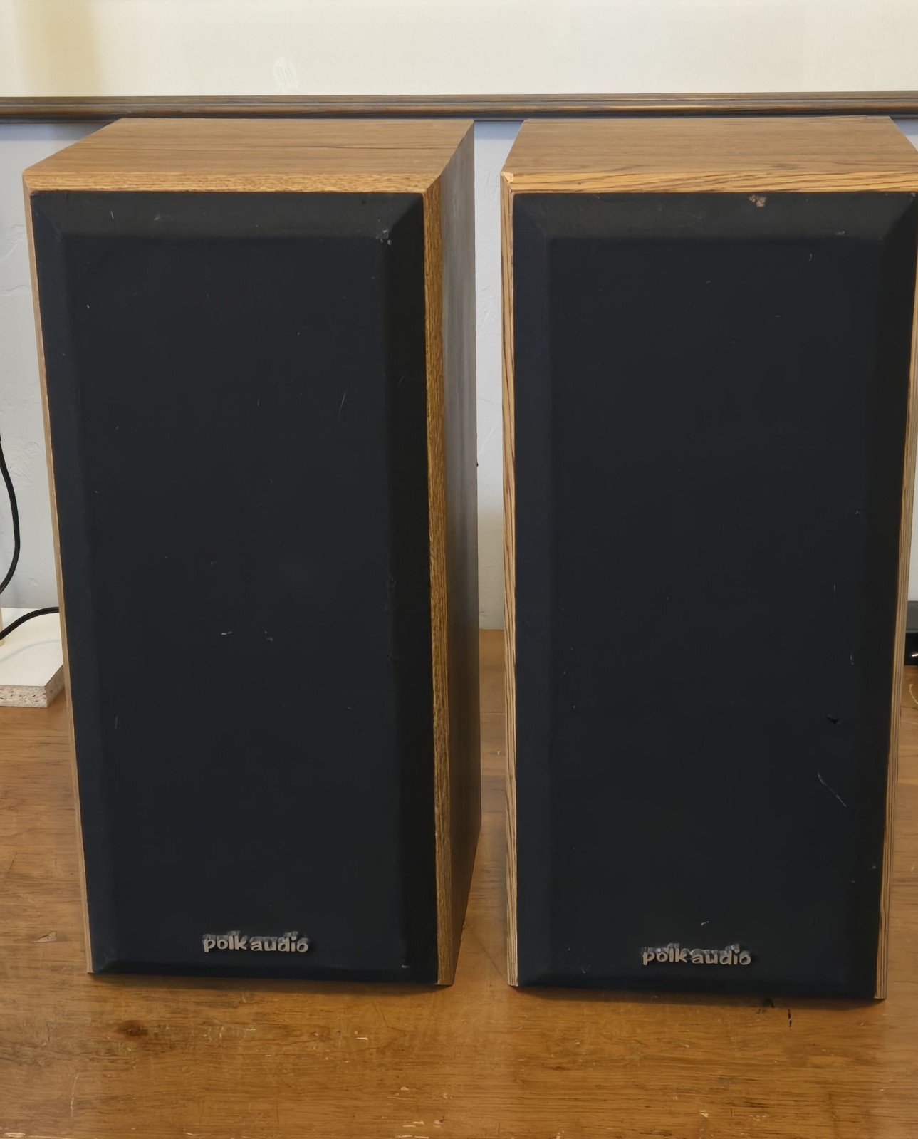Vintage Polk Audio Monitor 2 Speakers - In good condition