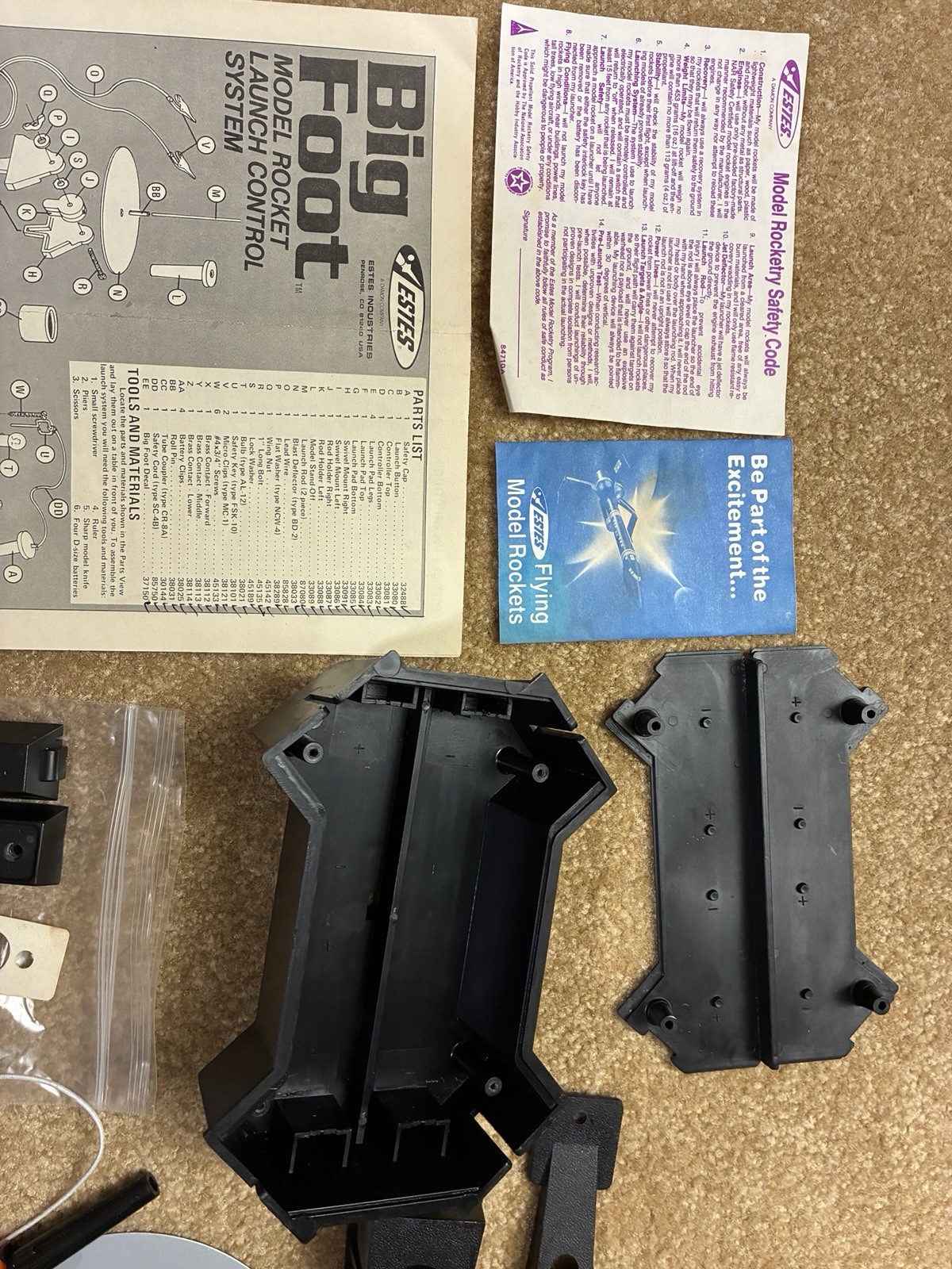 VINTAGE ESTES BIGFOOT MODEL ROCKET LAUNCH CONTROL SYSTEM COMPLETE2208 NEAR MINT