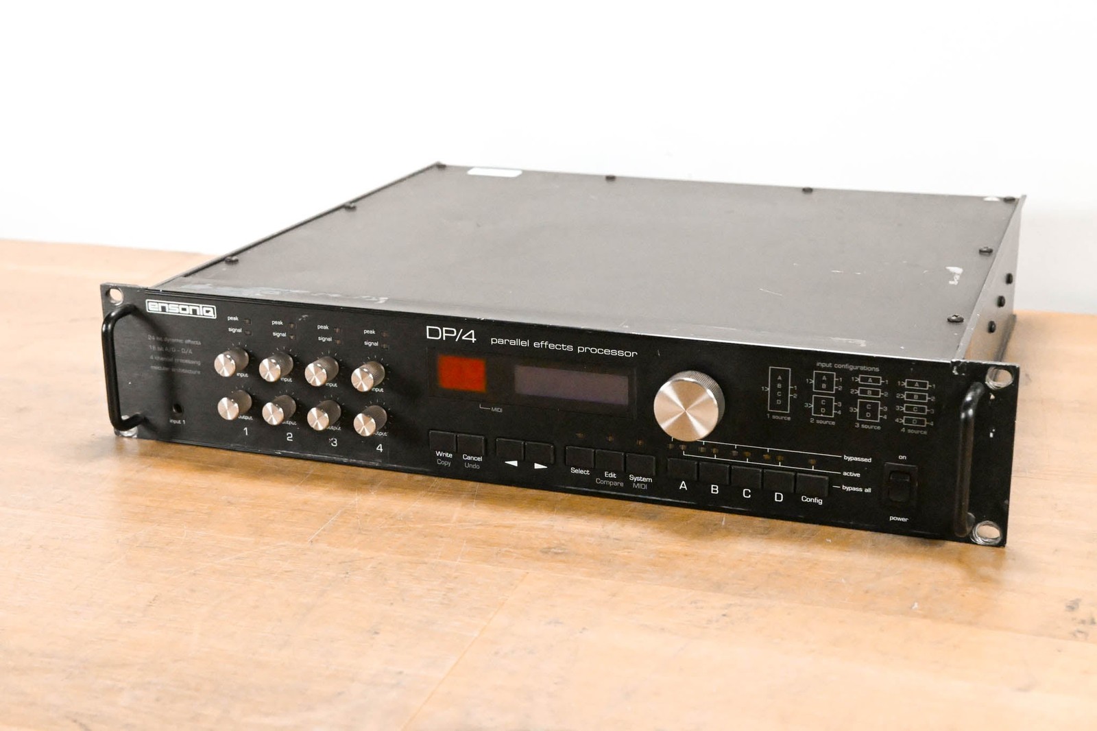 Ensoniq DP/4 Parallel Effects Processor CG01W8Y