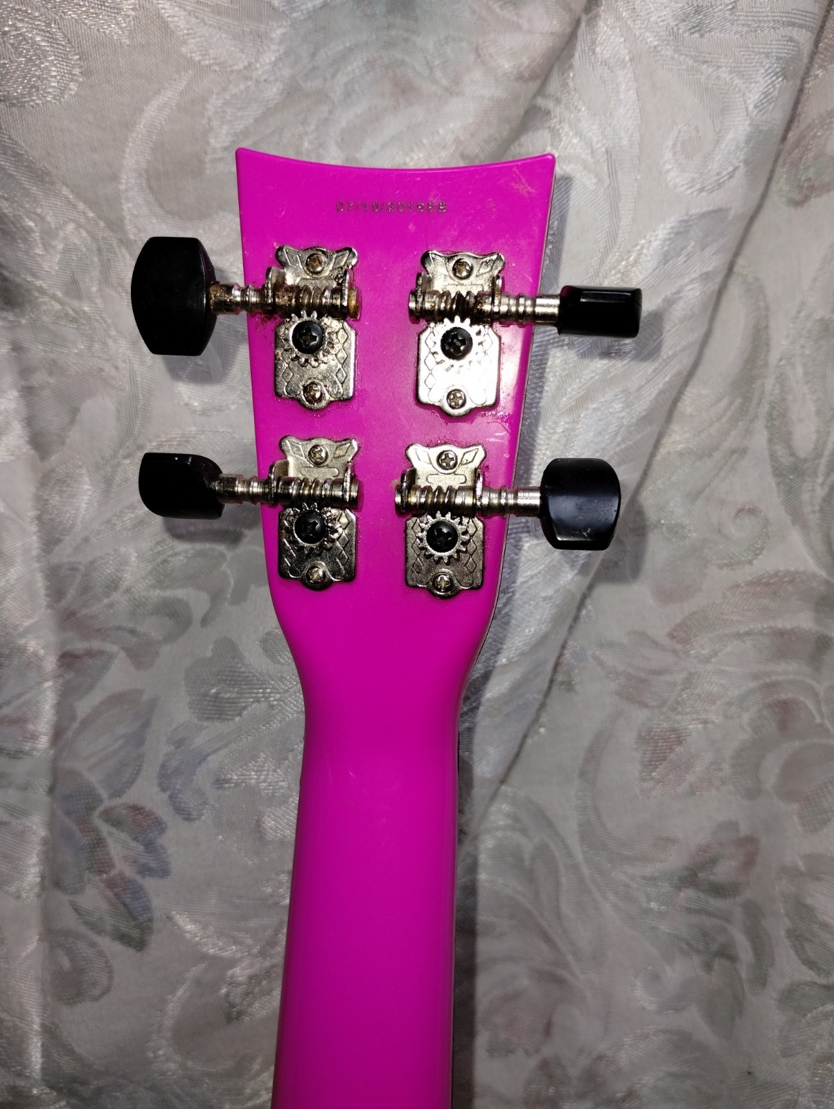 First Act Discovery Shimmer and Shine soprano toy ukulele.