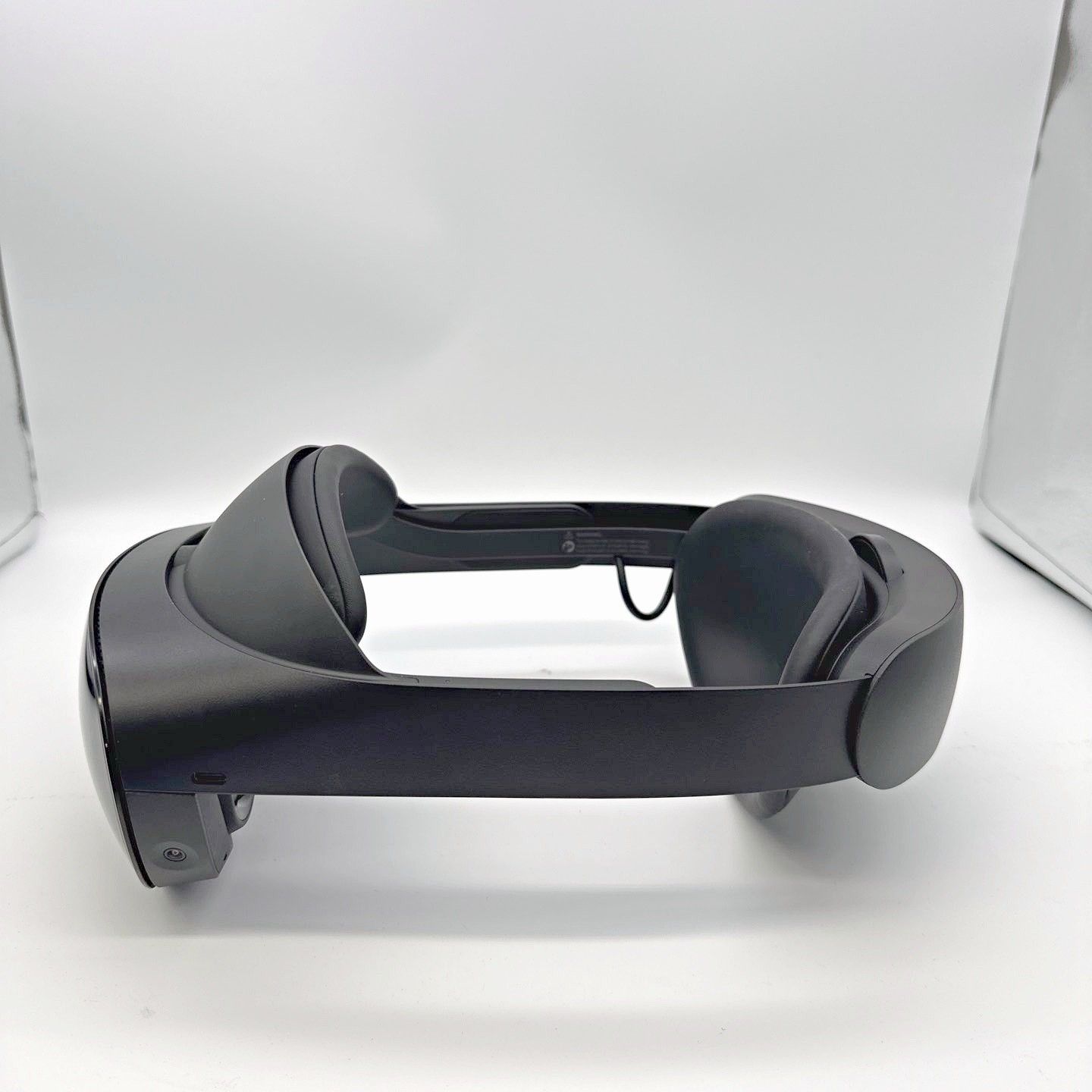 Meta Quest Pro VR Headset with Original Box and Parts - Please Read Description