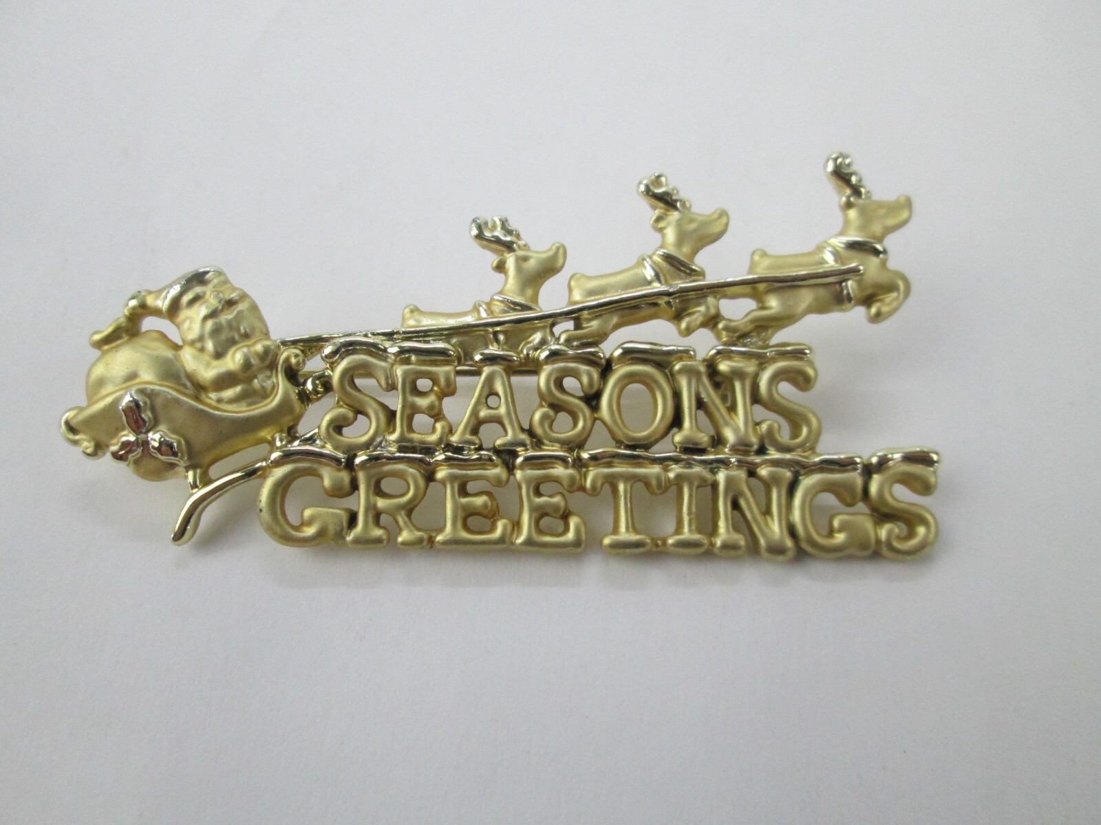 Seasons Greetings Santa Sleigh Brooch Pin Gold Tone Matte Shiny Christmas