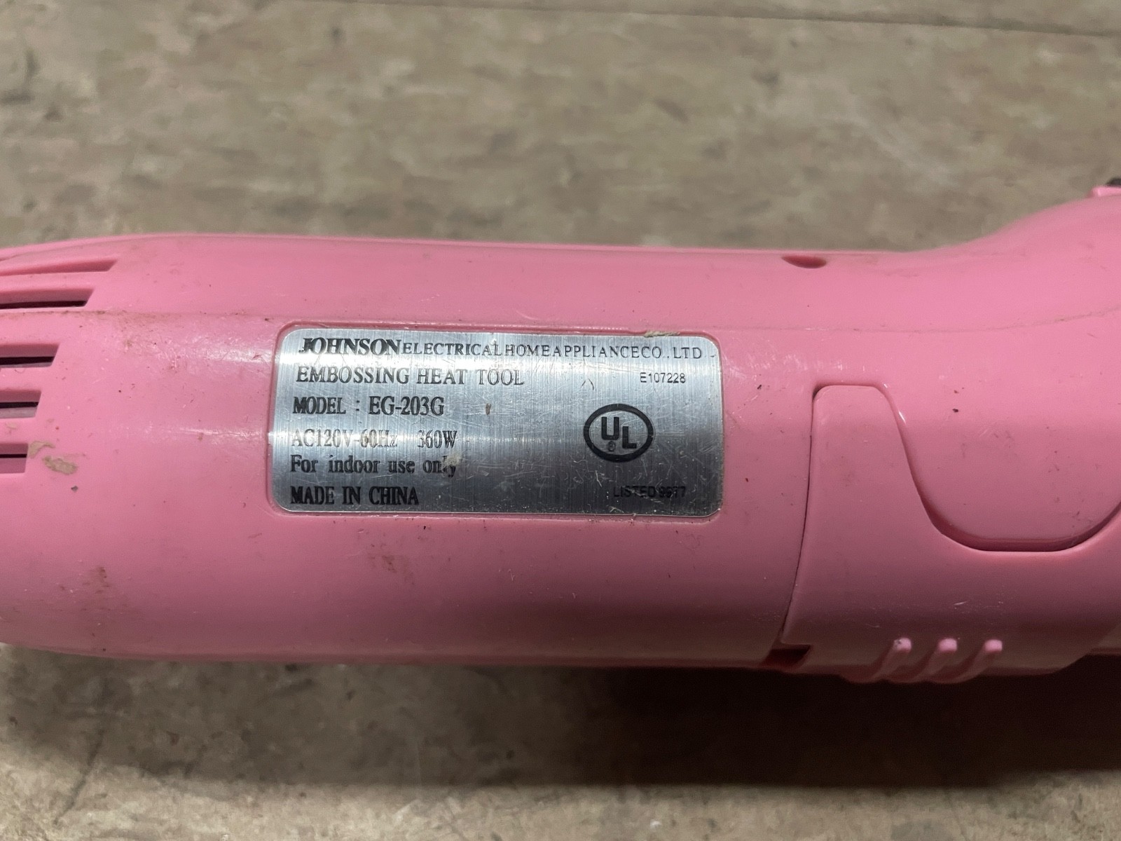 EMBOSSING HEAT TOOL GUN PLUG IN PINK CRAFTS SCRAPBOOKING CARDS THE PAPER STUDIO