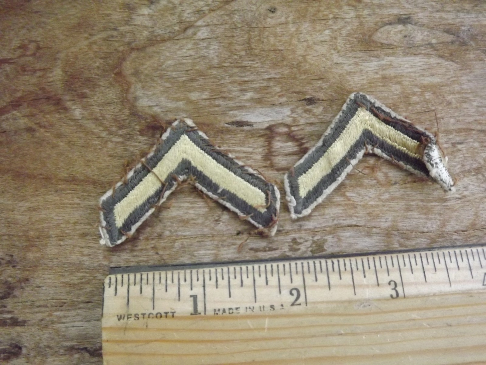 Pair, 1948 Pattern Army WAC PFC Chevrons - INV# C1843