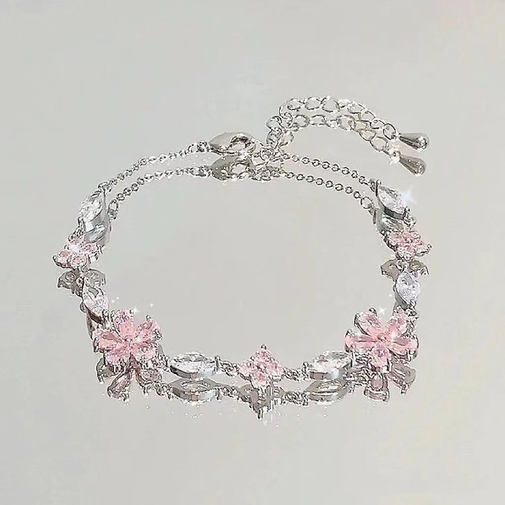 Charming Silver Bracelet with Hollow Heart Design for Students Jewelry
