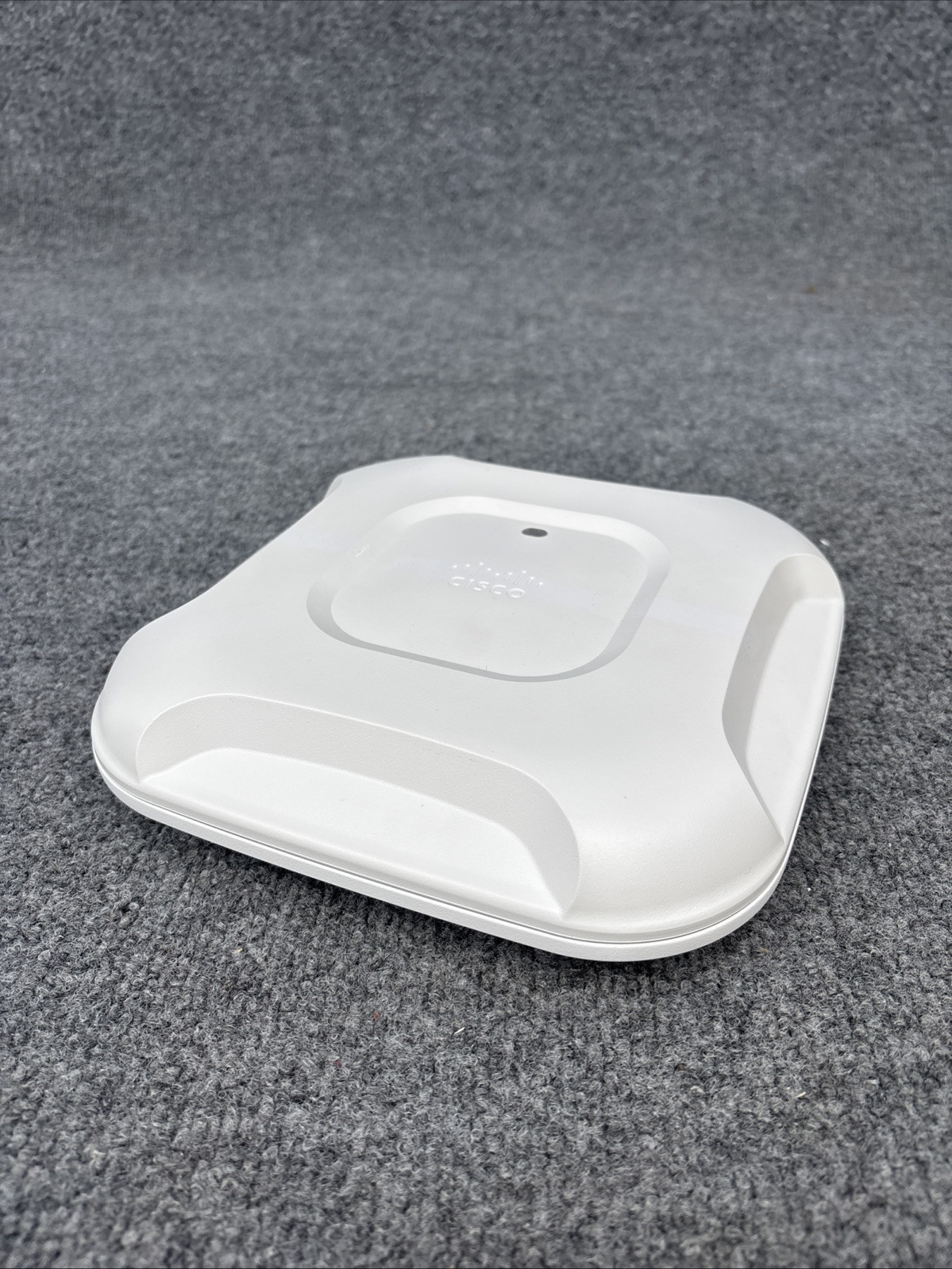 Cisco Aironet 3702i AIR-CAP3702I-A-K9 1300Mbps Wireless Access Point White Used