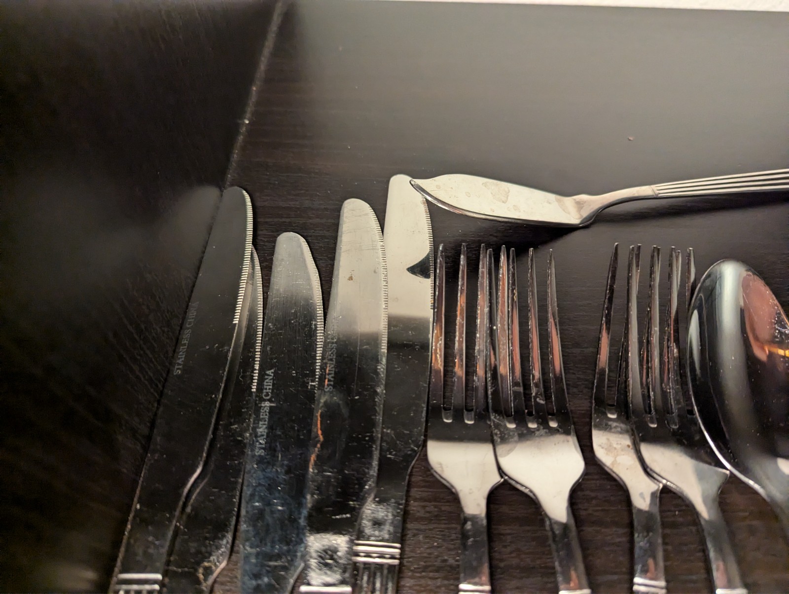 14 Pc Stainless Mixed FLATWARE Silverware - Around 1LB 4OZ - See Video Please
