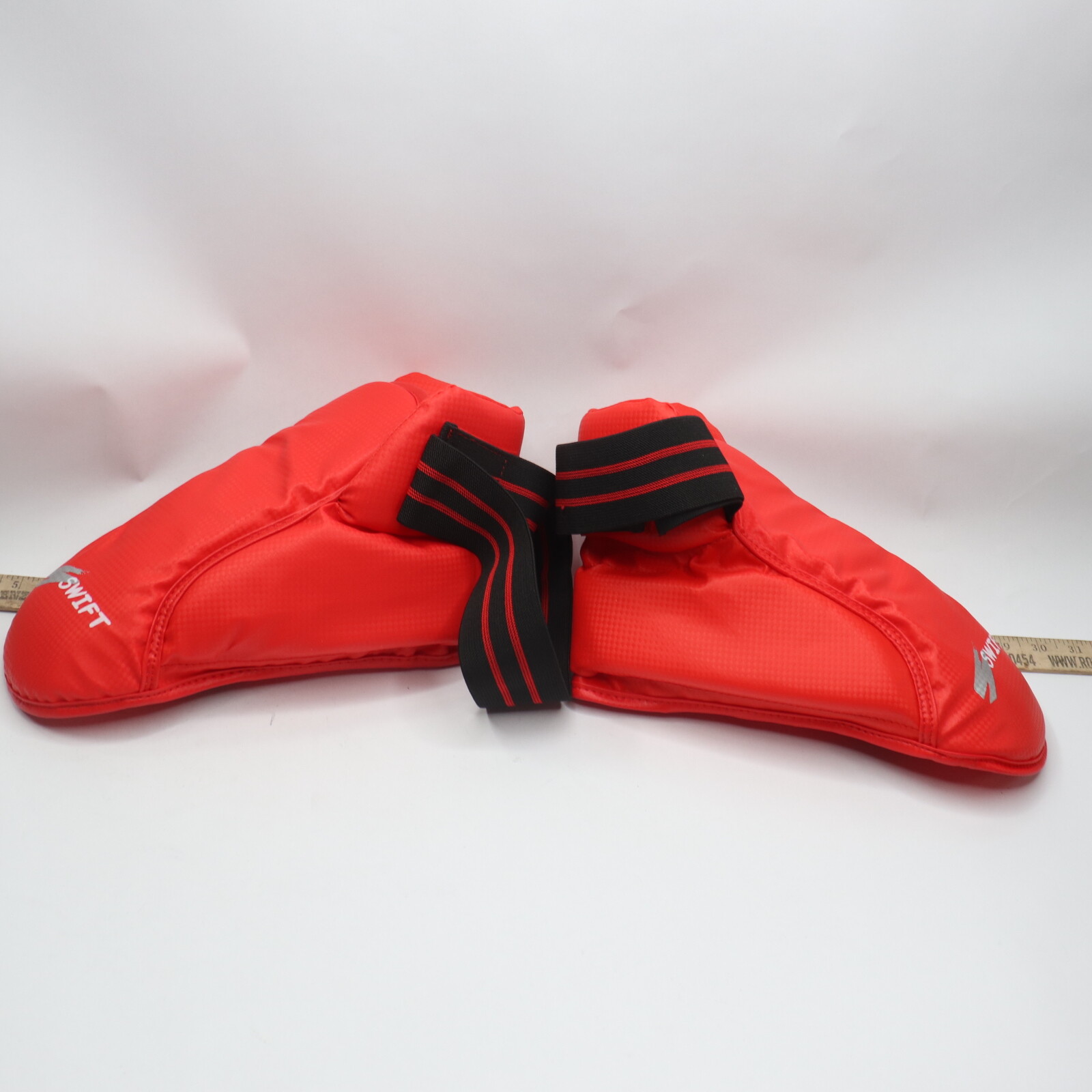 SWift Sparring Foot Gear Rubber/PU Red Large