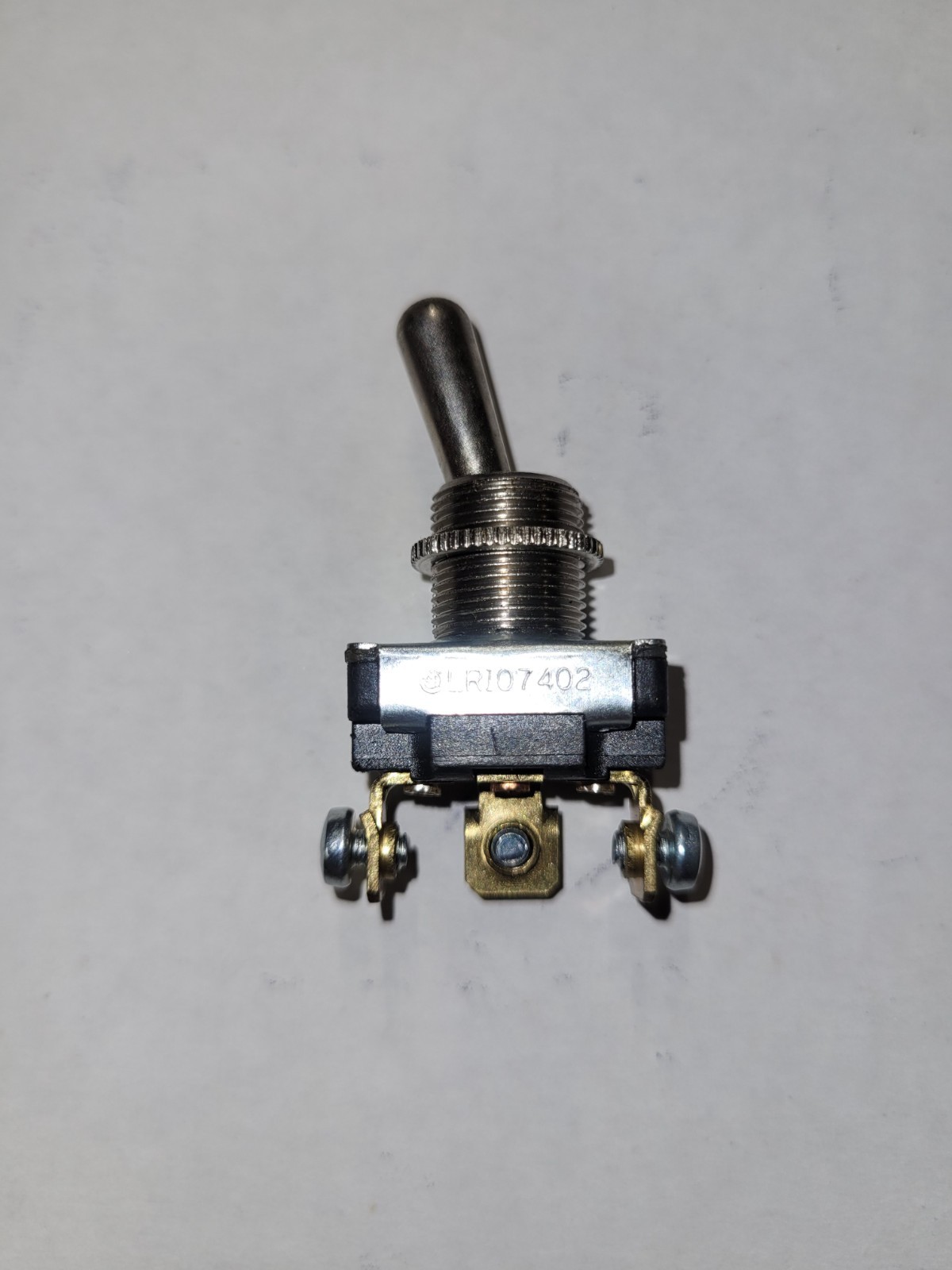 LR107402  Toggle Switch On/Off/On 120vac-6a / 240vac-3a