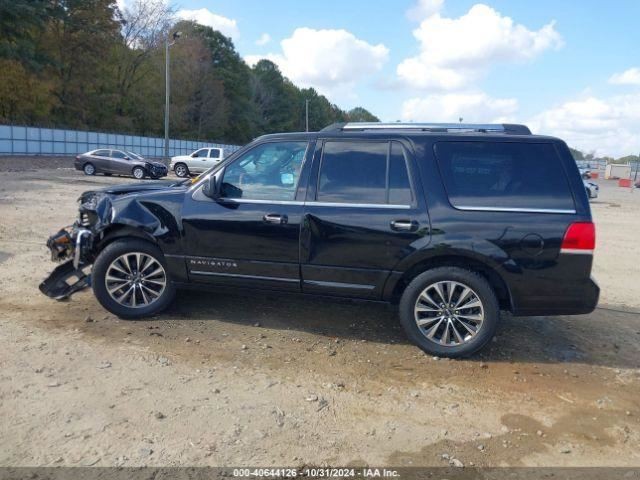 NAVIGATOR 2016 Glove Box 4593614