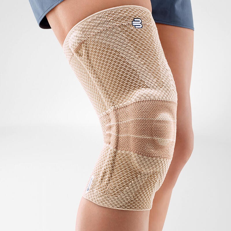 Bauerfeind GenuTrain A3 Arthritis Knee Brace – Stabilizing Knee Support for
