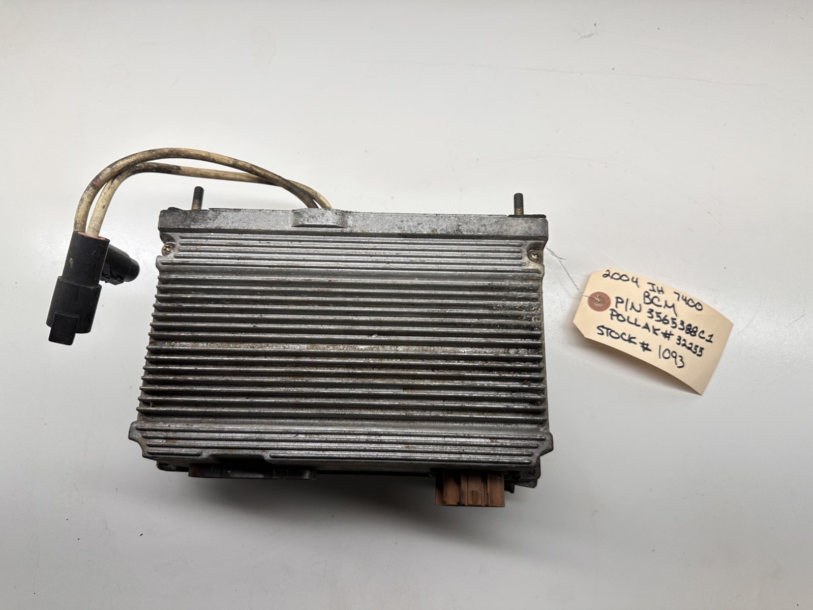 International BCM Body Control Module 3565388C1 Pollak 32255 2004 IH 7400 2003