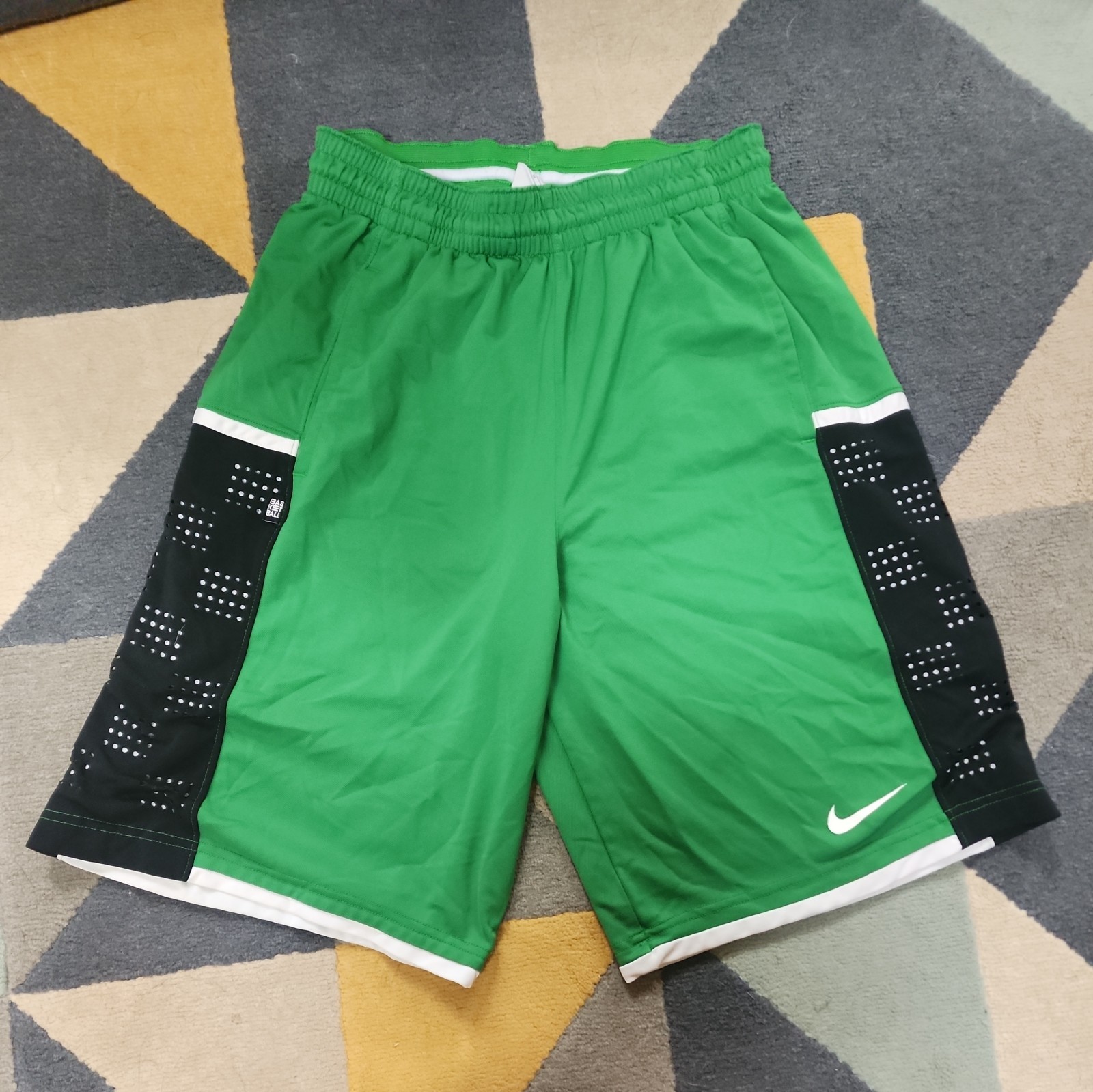 Nike Dri Fit Athletic Shorts Men's M Green Training Basketball