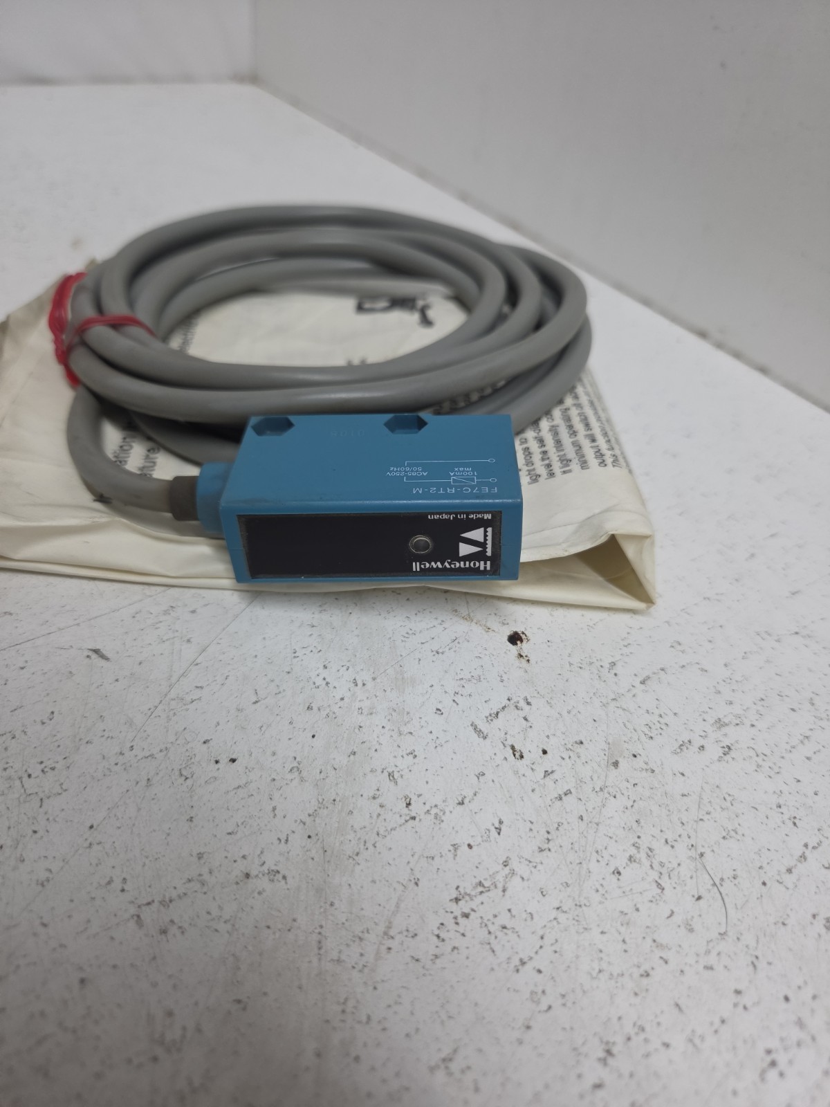 HONEYWELL FE7C-RT2-M MICROSWITCH **NOS**