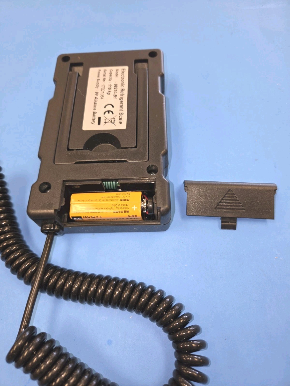 BLUE POINT REFRIGERANT SCALE ACT120A WITH CASE / VERY GOOD CONDITION!