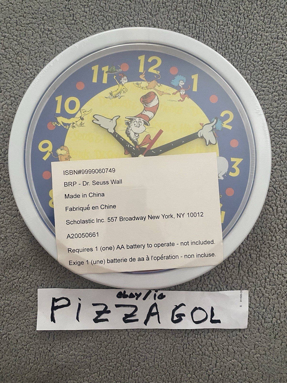 DR SEUSS GRINCH 2006 WALL CLOCK