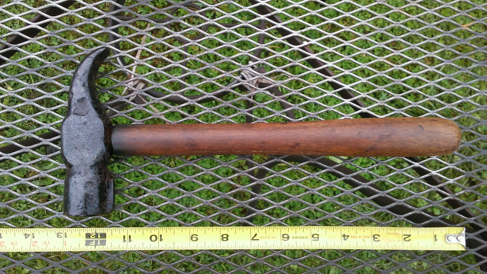 Antique Blacksmithing Hammer 1 lb 10 oz