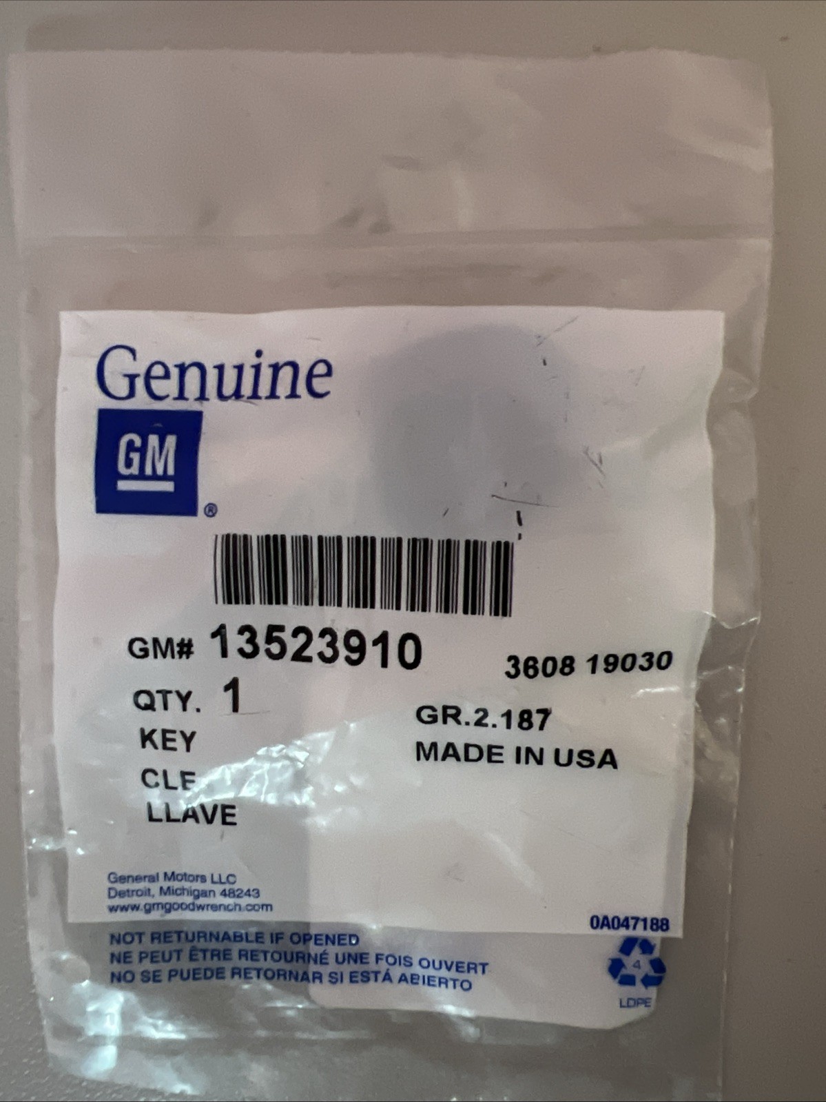NEW Genuine GM Key 13523910 Door Lock & Ignition OEM