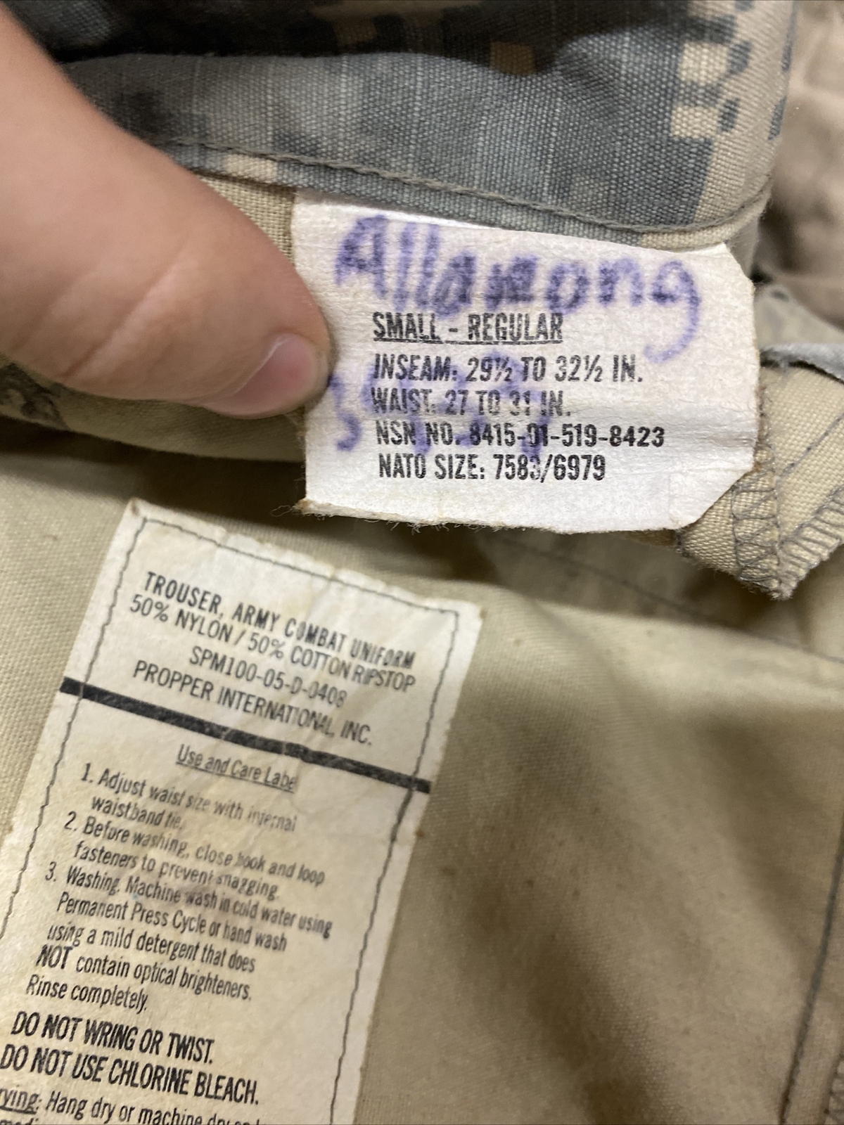 U.S. Army Combat Field Uniform Trousers Size Small-Regular