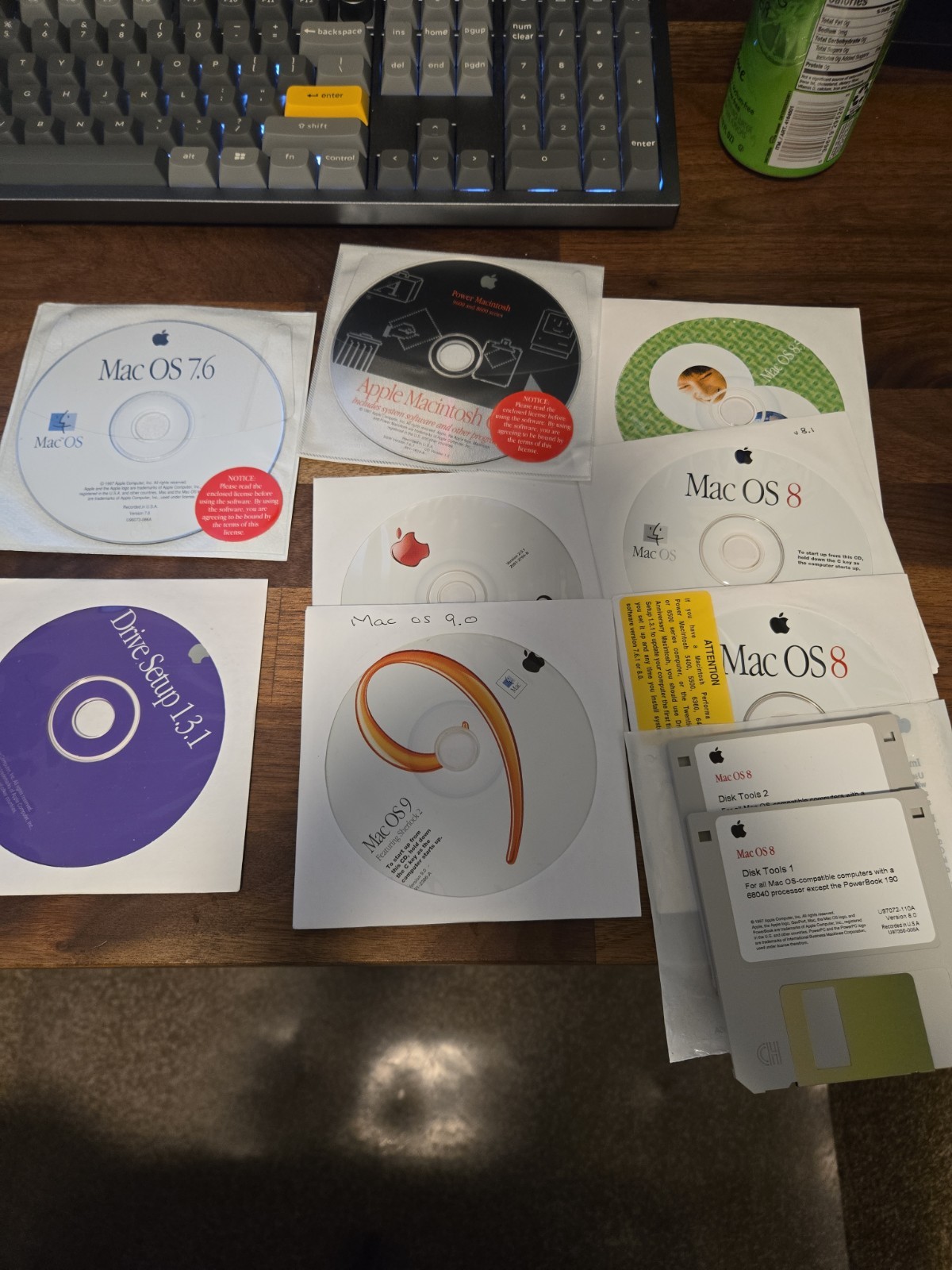 Lot Of Apple Software 90s-2000s Installation CDs Mac OS 7, 8, 9, X, iLife, Etc