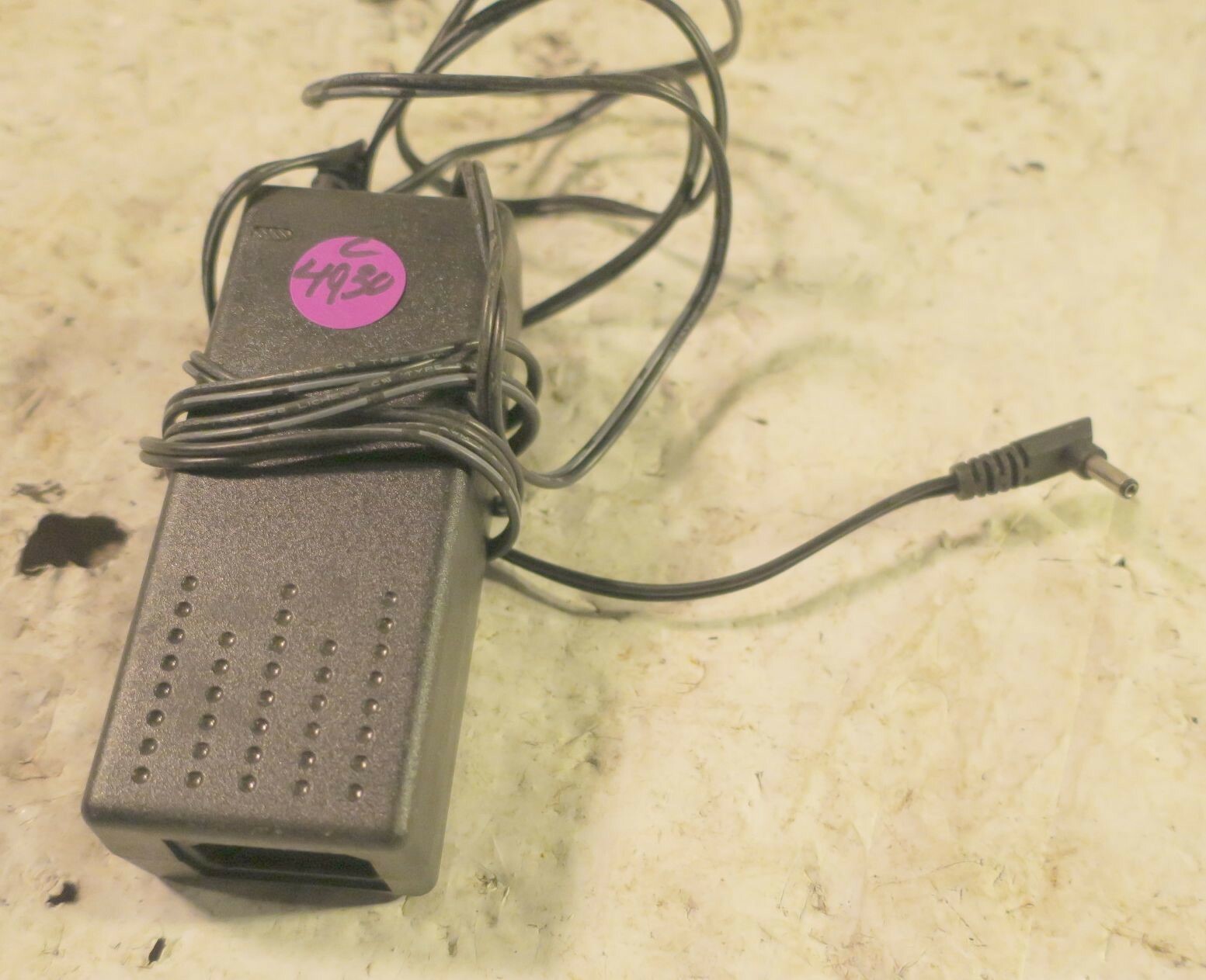 AUDIOVOX NL20-120200-I1 AC ADAPTER 12Vdc 2A HK1ADP Portable