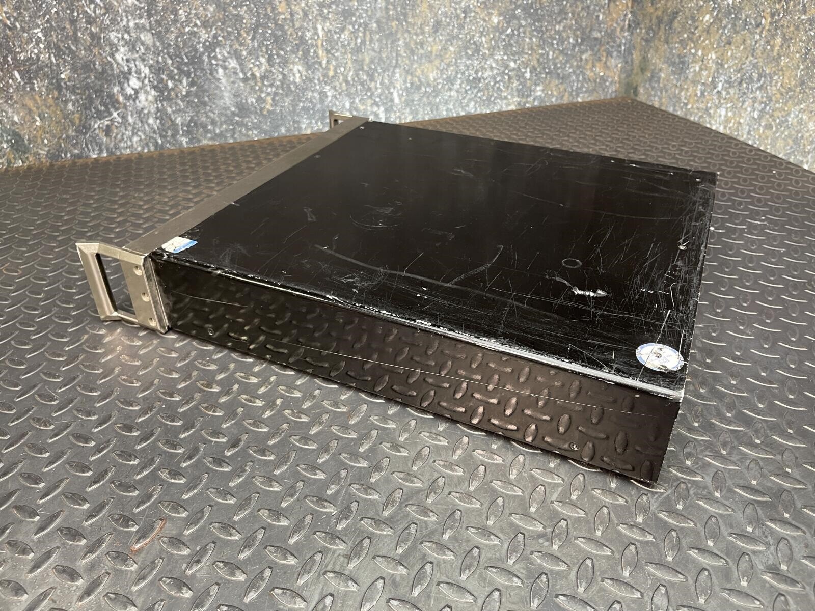 Hughes 8001H Traveling Wave Tube Amplifier, 8001H11F000