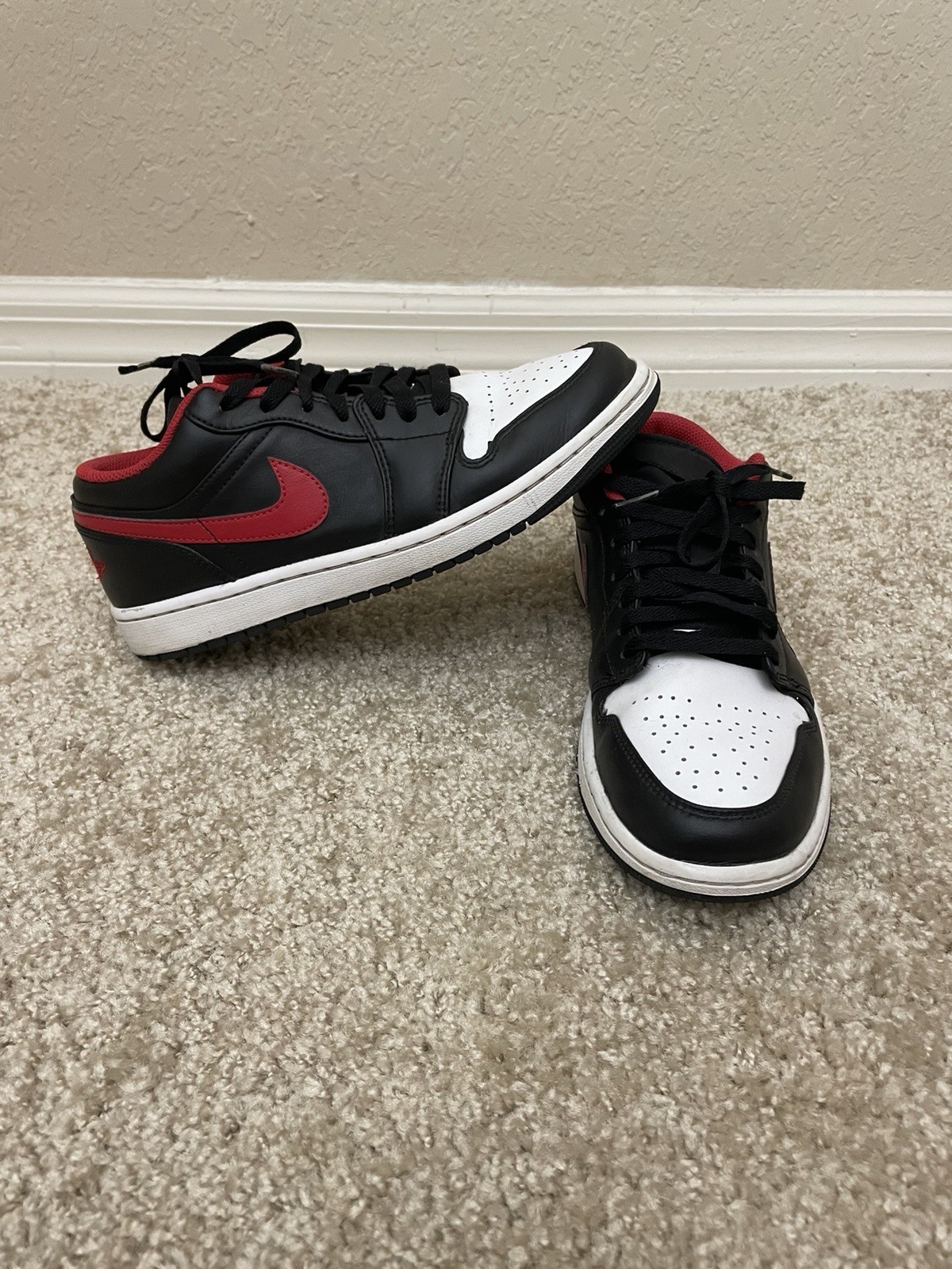 Nike Air Jordan 1 Low Black Fire Red White Toe 553558-063 Sneaker Shoes Mens 8.5