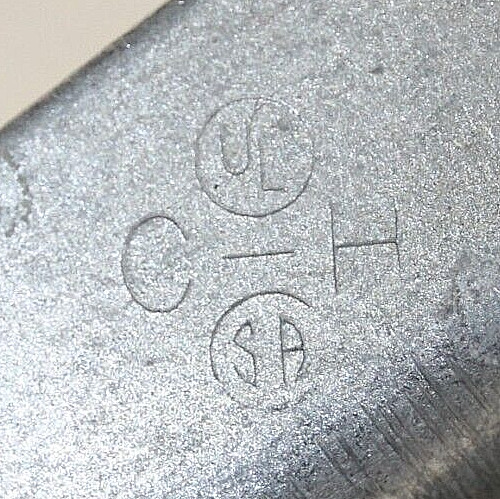 C-H 5/8" 4.3 cu. in. Square Device Cover
