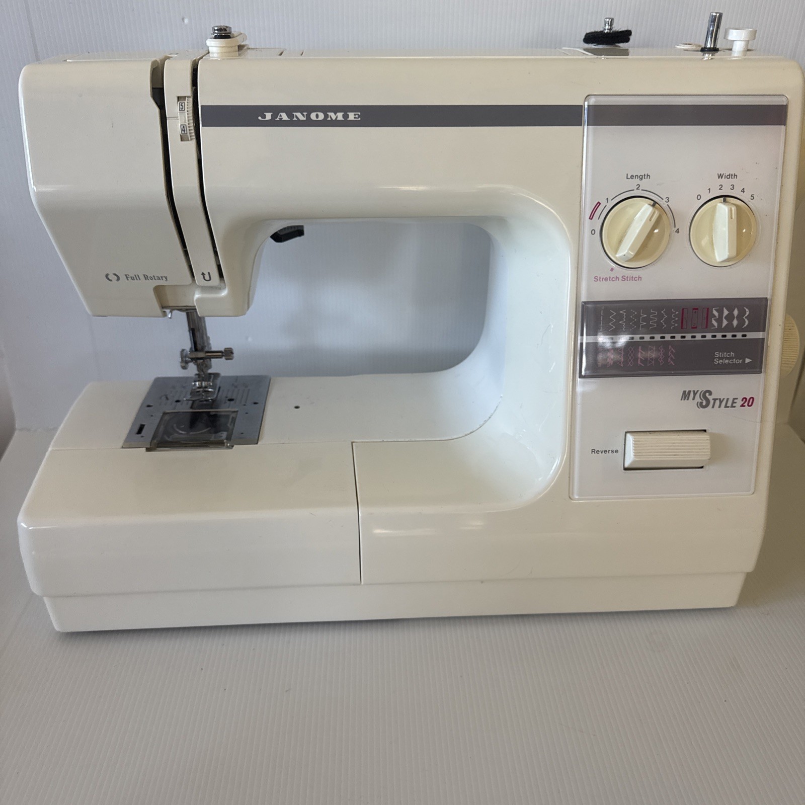 VINTAGE JANOME MY STYLE 20 SEWING MACHINE COMPLETE WITH PEDAL ACCESSORIES CASE
