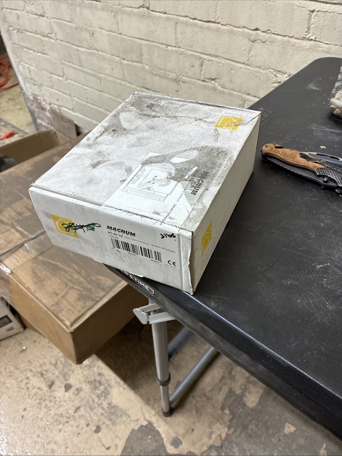 Magnum Energy Solar Charge Controller PT-20-10