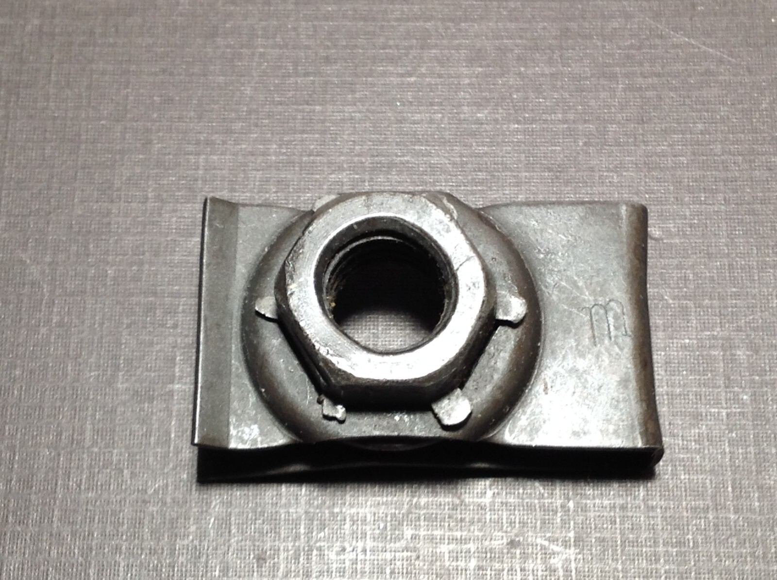1 pc NORS 1/2-13 spare tire carrier support nut 1969-on Ford F100 384581-S100
