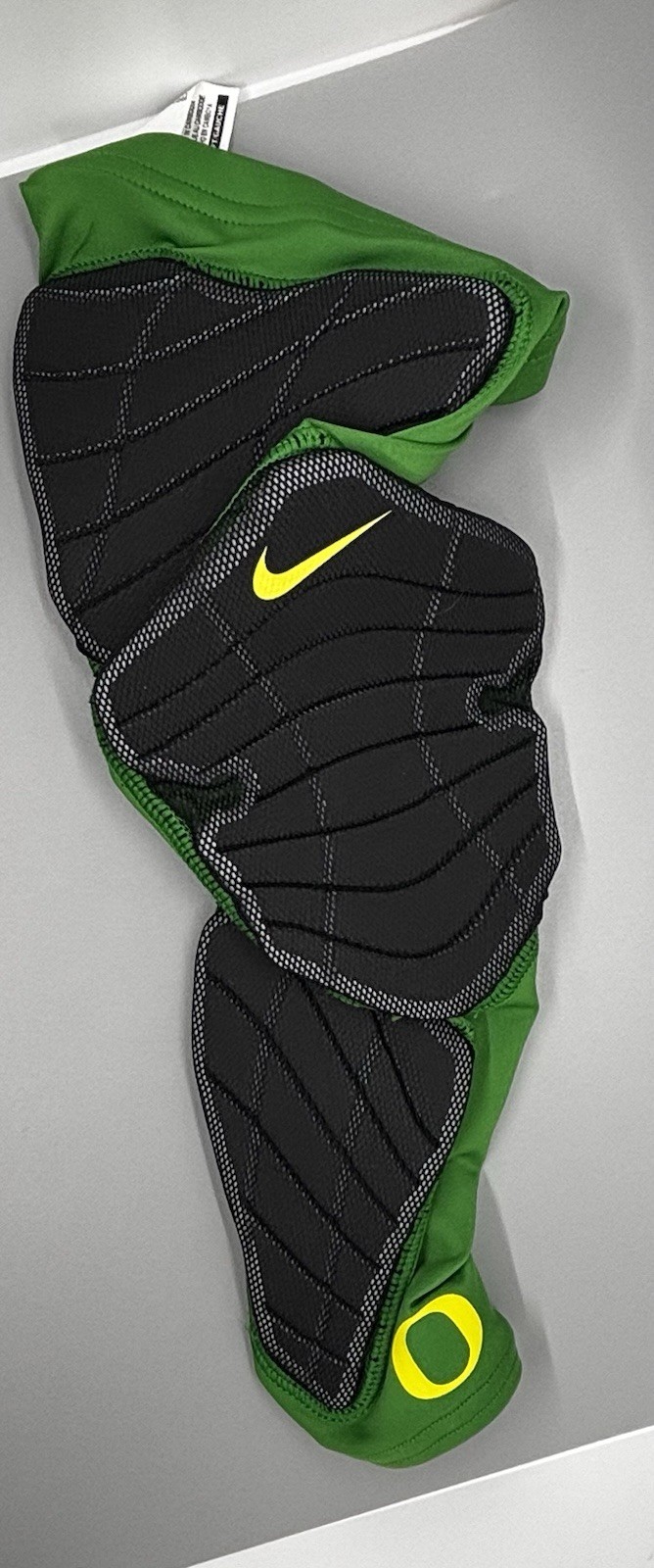 TEAM ISSUED OREGON DUCKS PE L/XL Nike Pro LEFT Padded Compression Arm Sleeve NEW