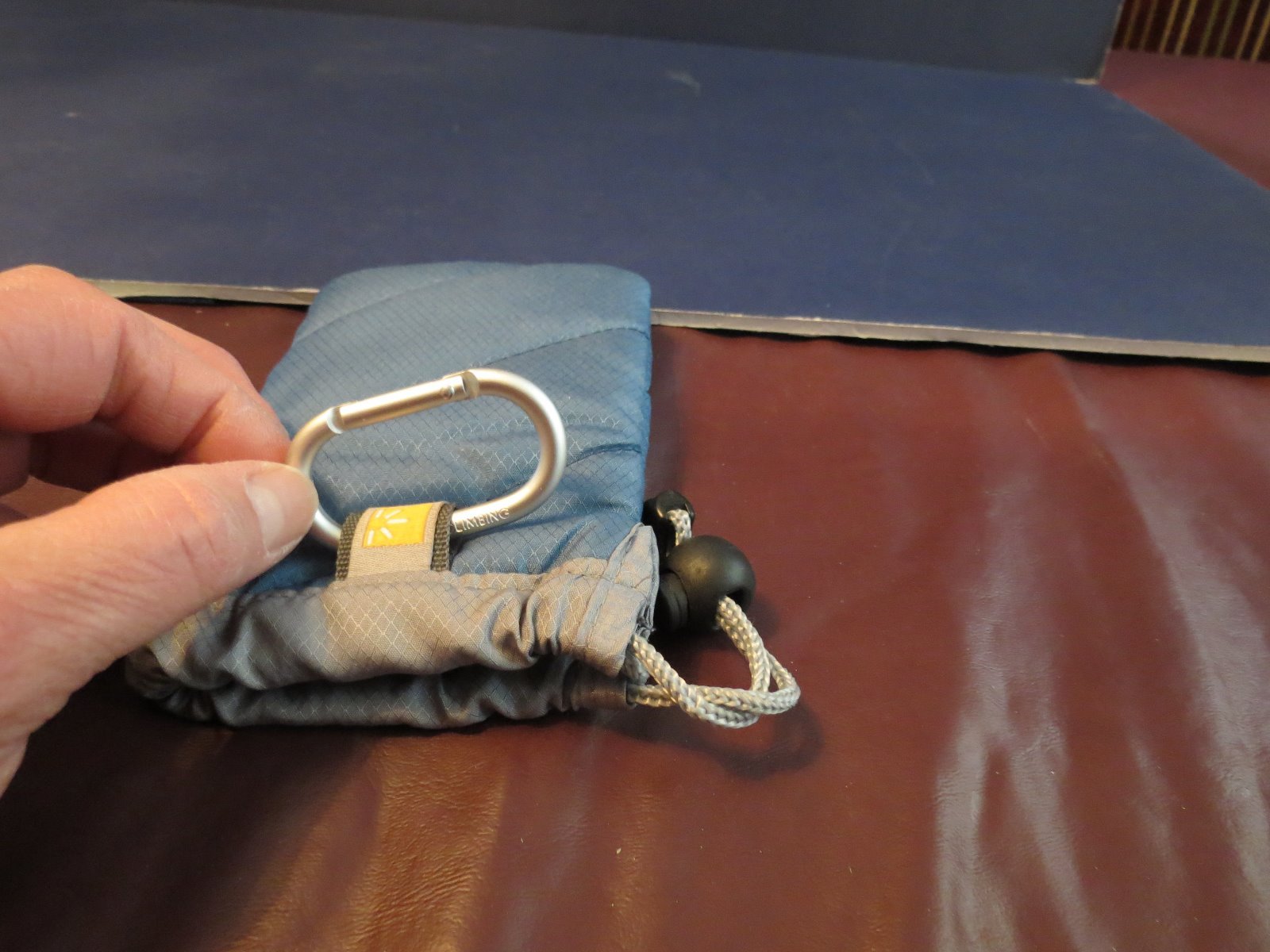 EUC Pouches Set Of Two Carry Items *