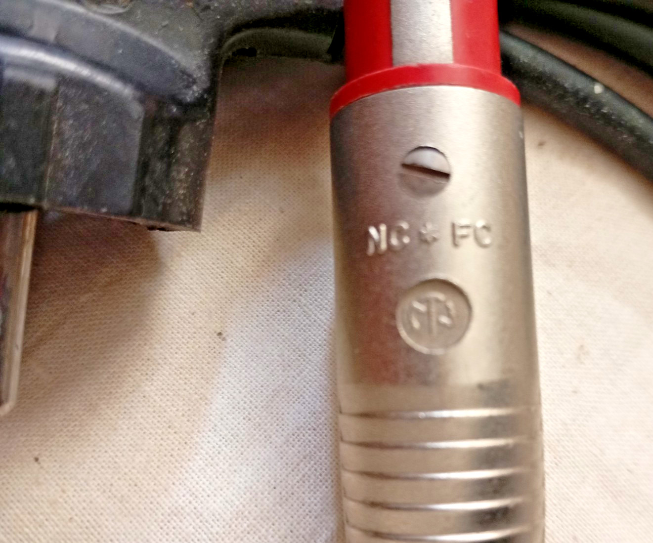 Neutrik XLR 2 Pin Interconnect Cable Power 230 Volt