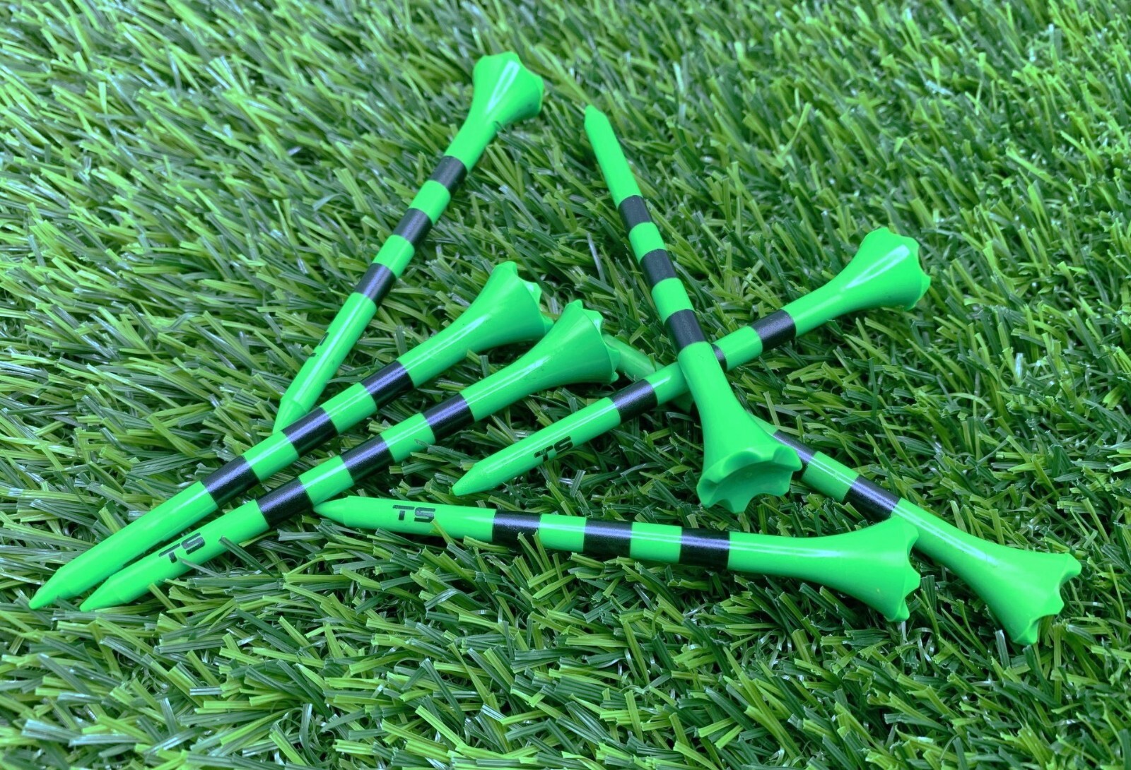 Golf Tees 100 New Truestrike 3 1/4 Green with Black Stripes Premium Golf Tees