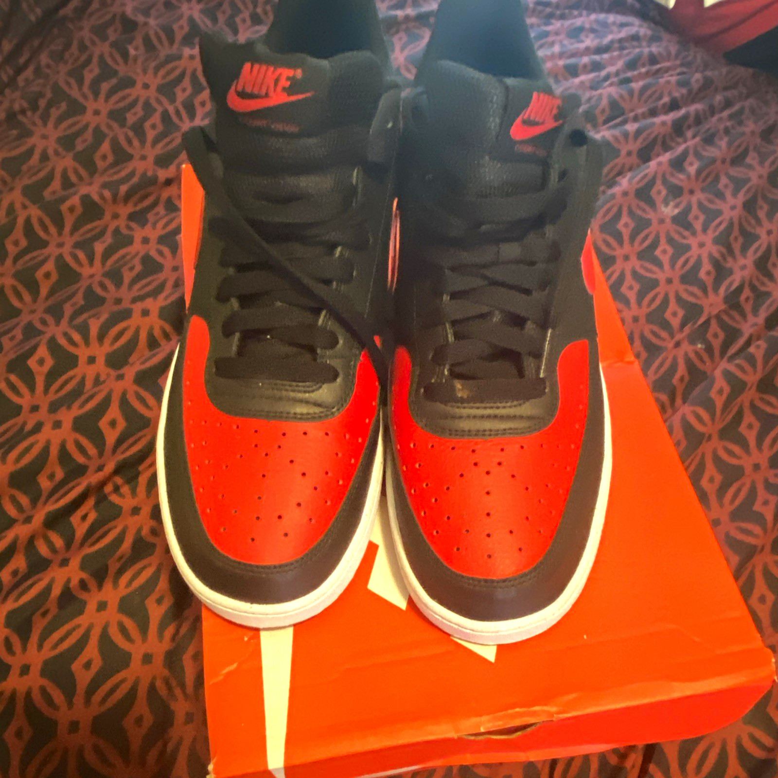 Nike Men's Mid Top Leather Sneaker Lace Up Colorblock Black/Red Logo