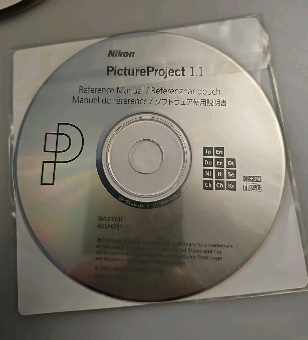 Nikon Picture Project 1.1 Windows & Mac CD-Rom & Reference Manual. New Sealed