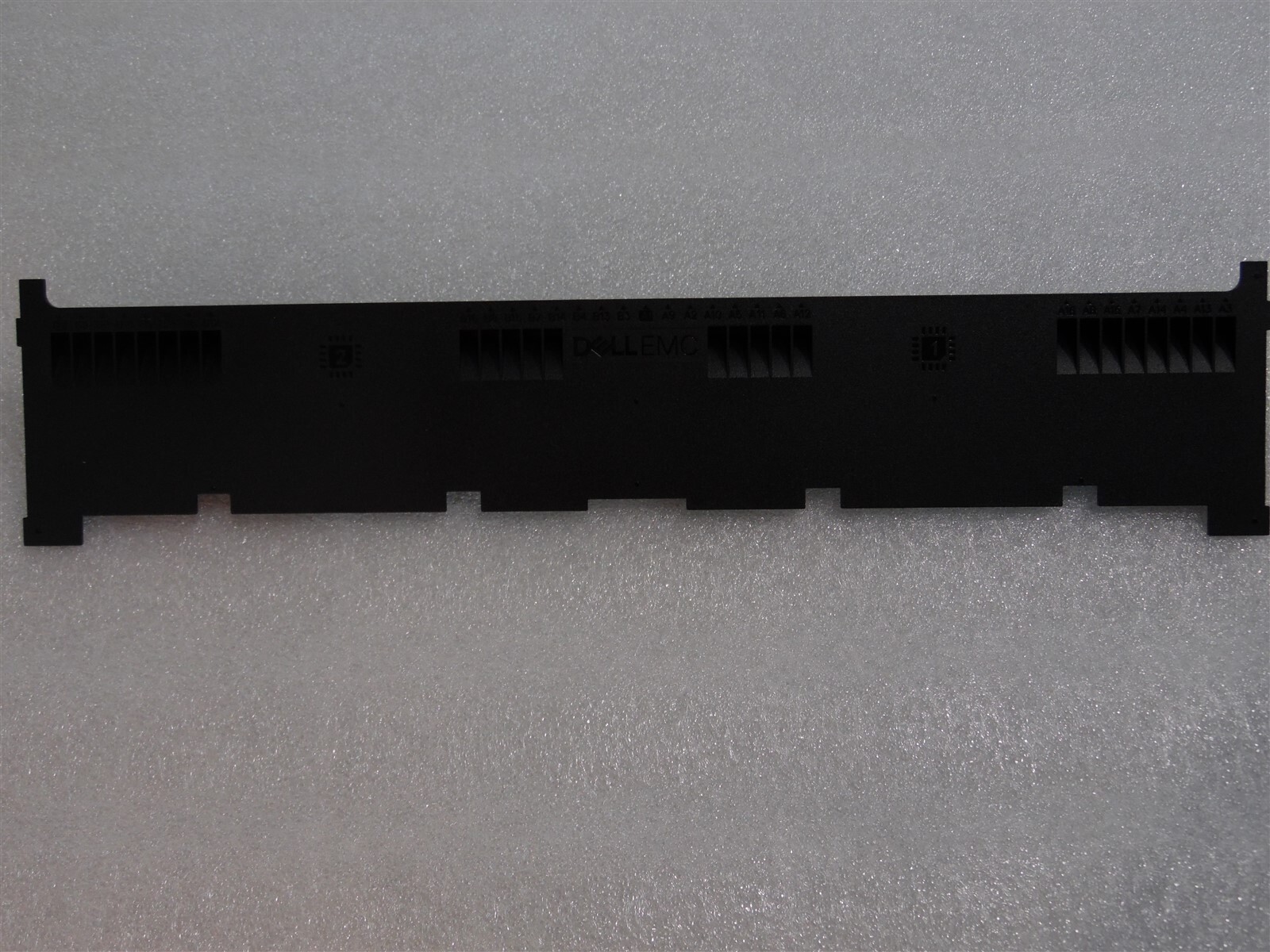 DELL EMC POWEREDGE R650 RAM CPU COOLING AIR BAFFLE SHROUD 5WGG8