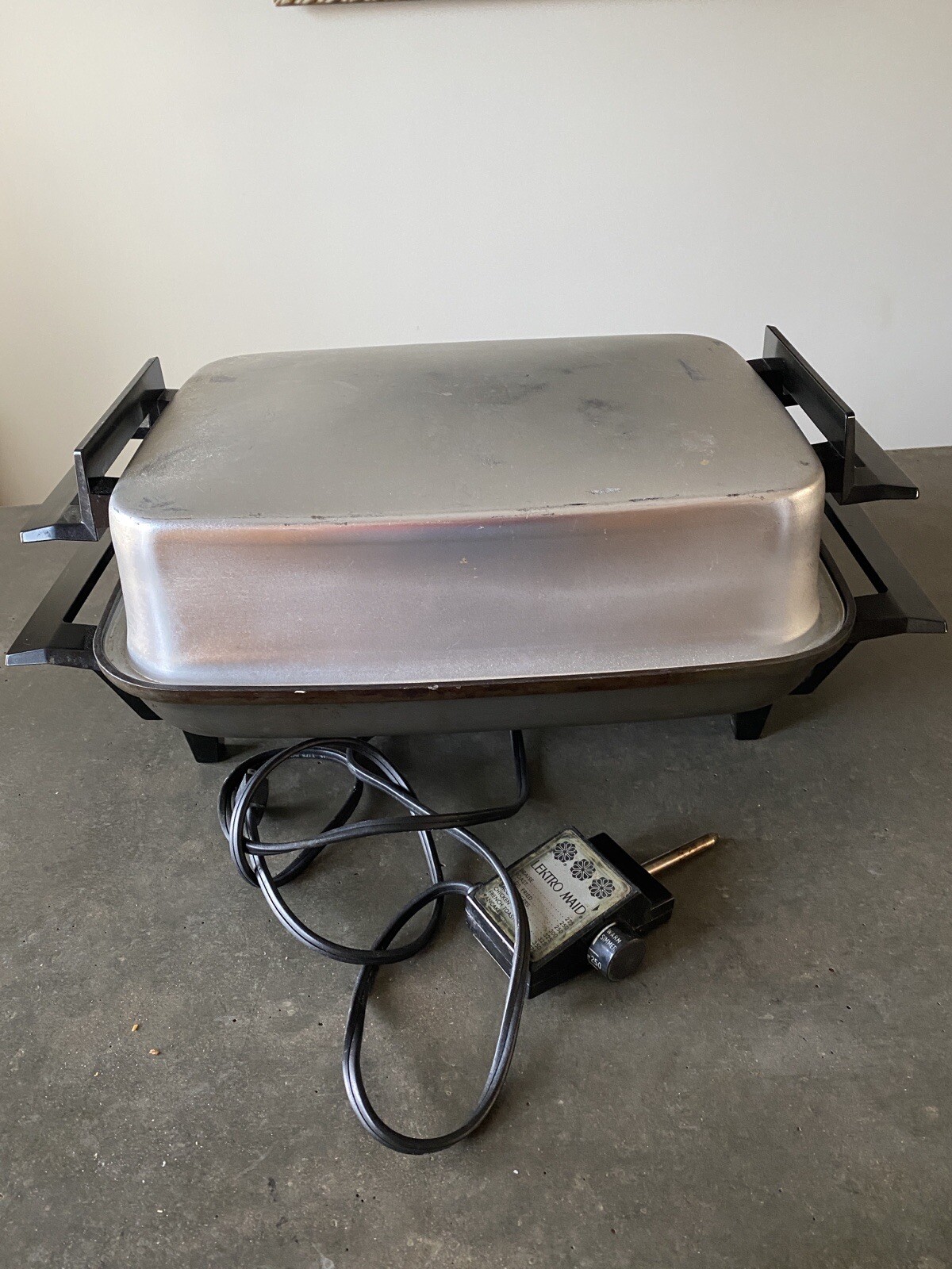 Vintage Lektro Maid Miracle Maid Electric Skillet with Lid Works