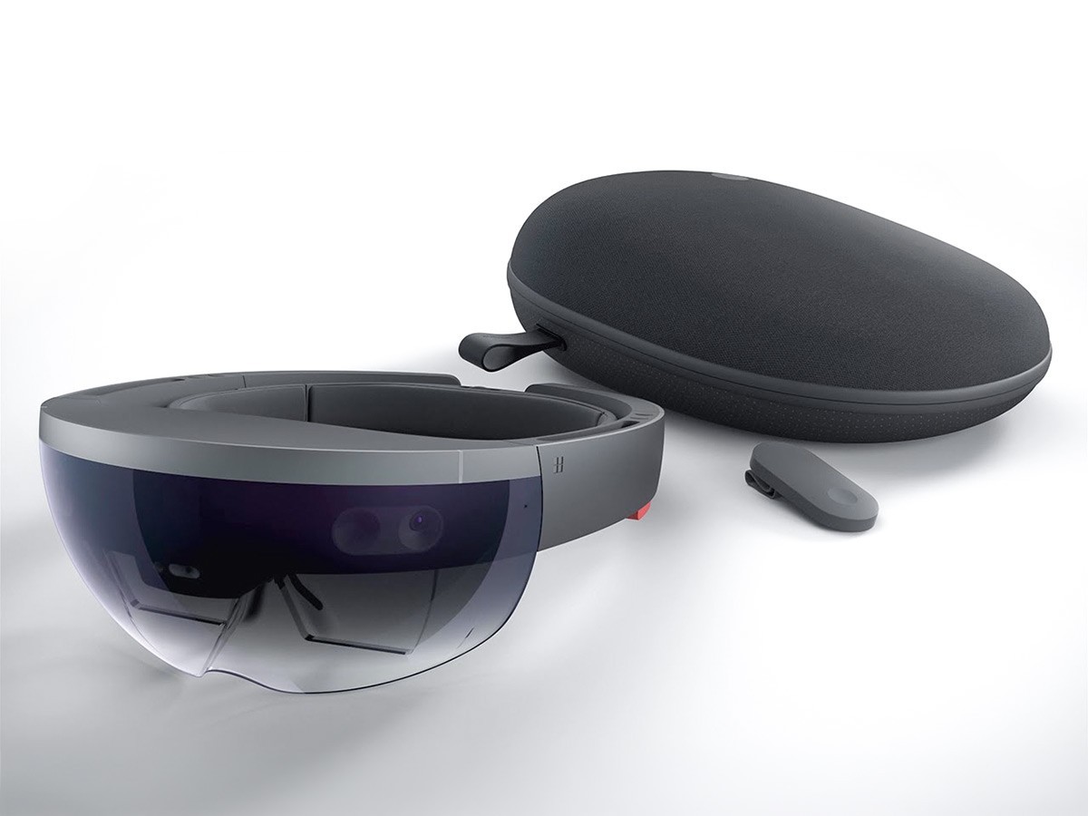 Microsoft HoloLens V1 Mixed Reality Headset, with Charger, Controller and Case